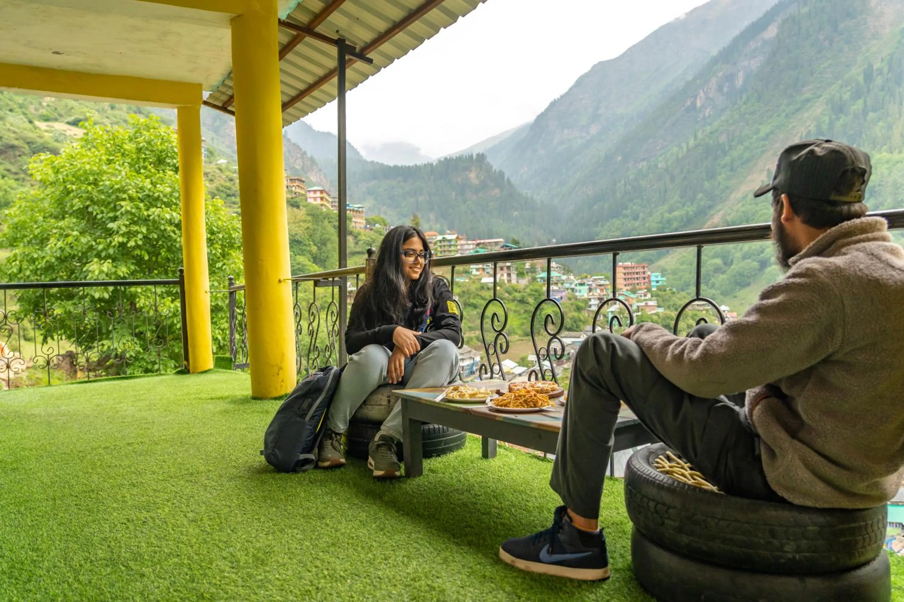 Balcony/Terrace in Whoopers Hostel Tosh