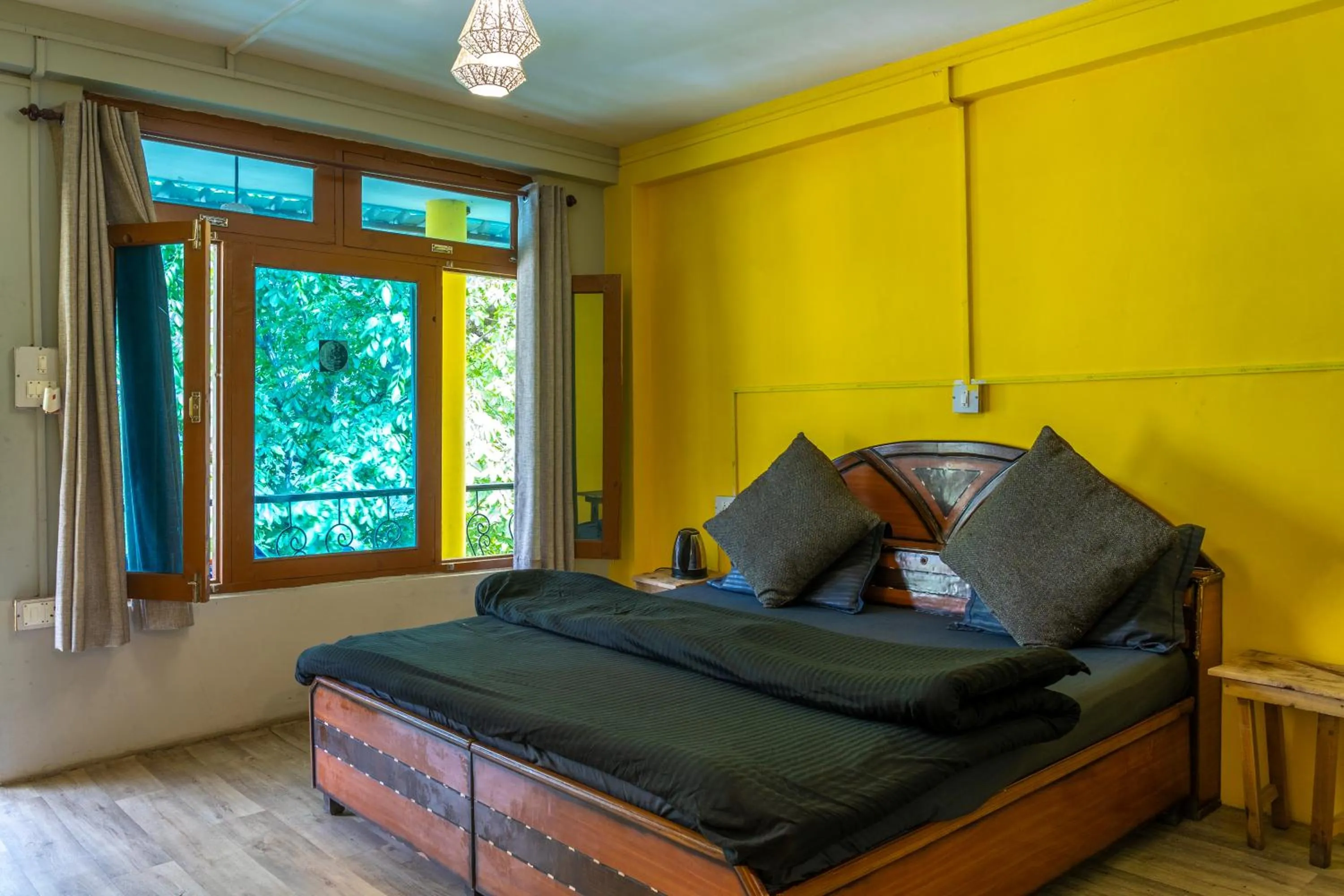 Bedroom in Whoopers Hostel Tosh