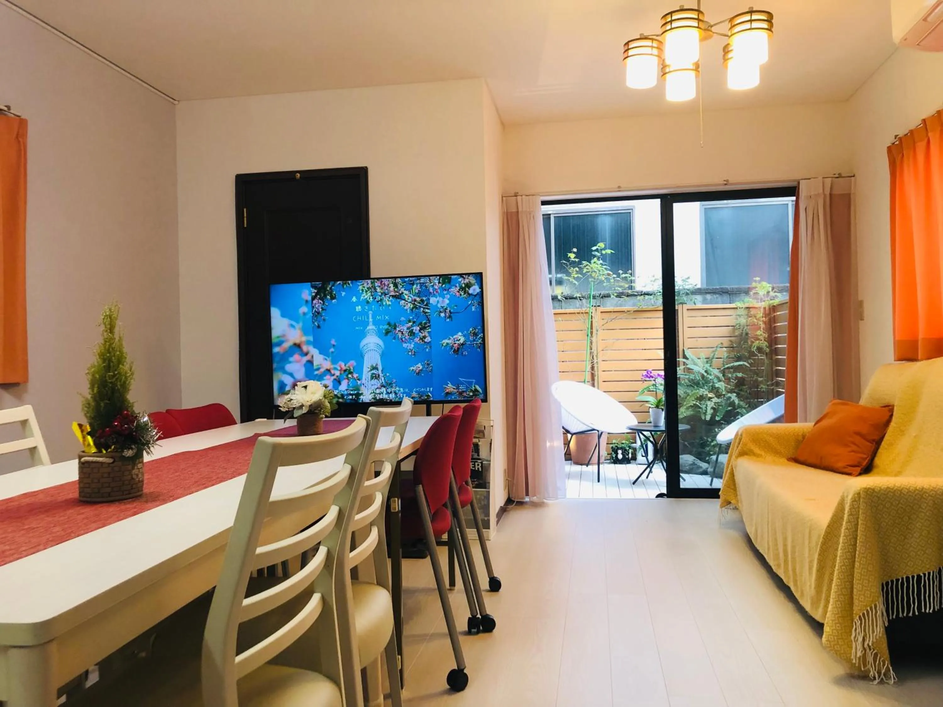 Communal lounge/ TV room in K House