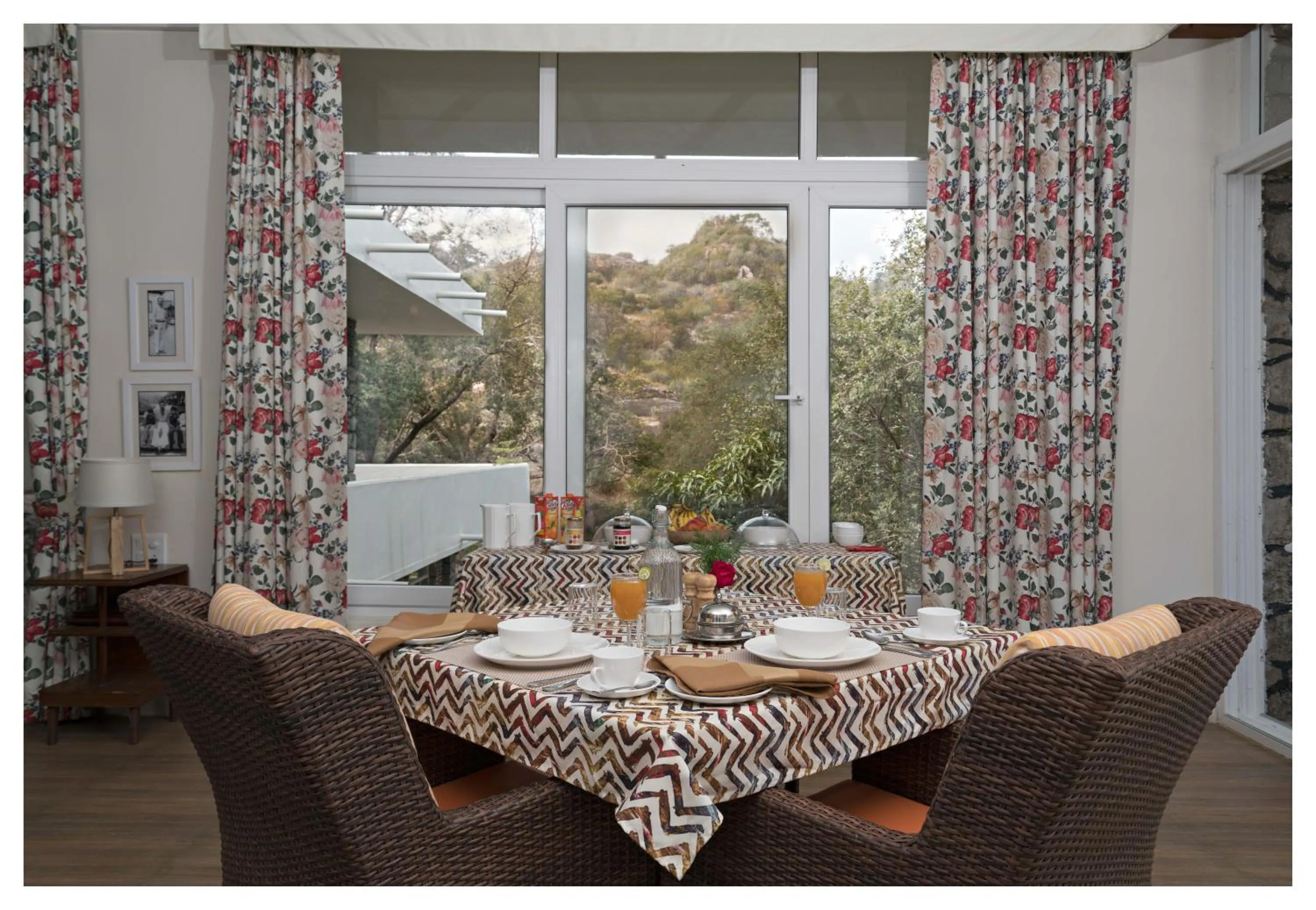 Buffet breakfast in Wordsworth Lodge