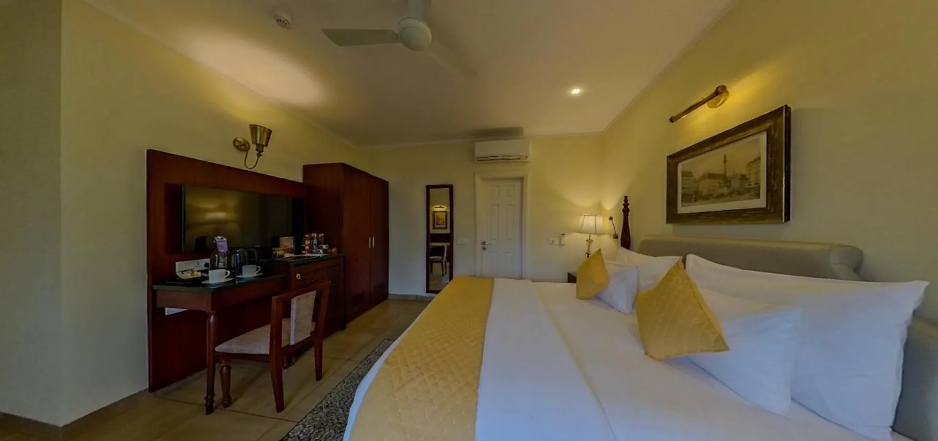 View (from property/room), Bed in Araiya Palampur