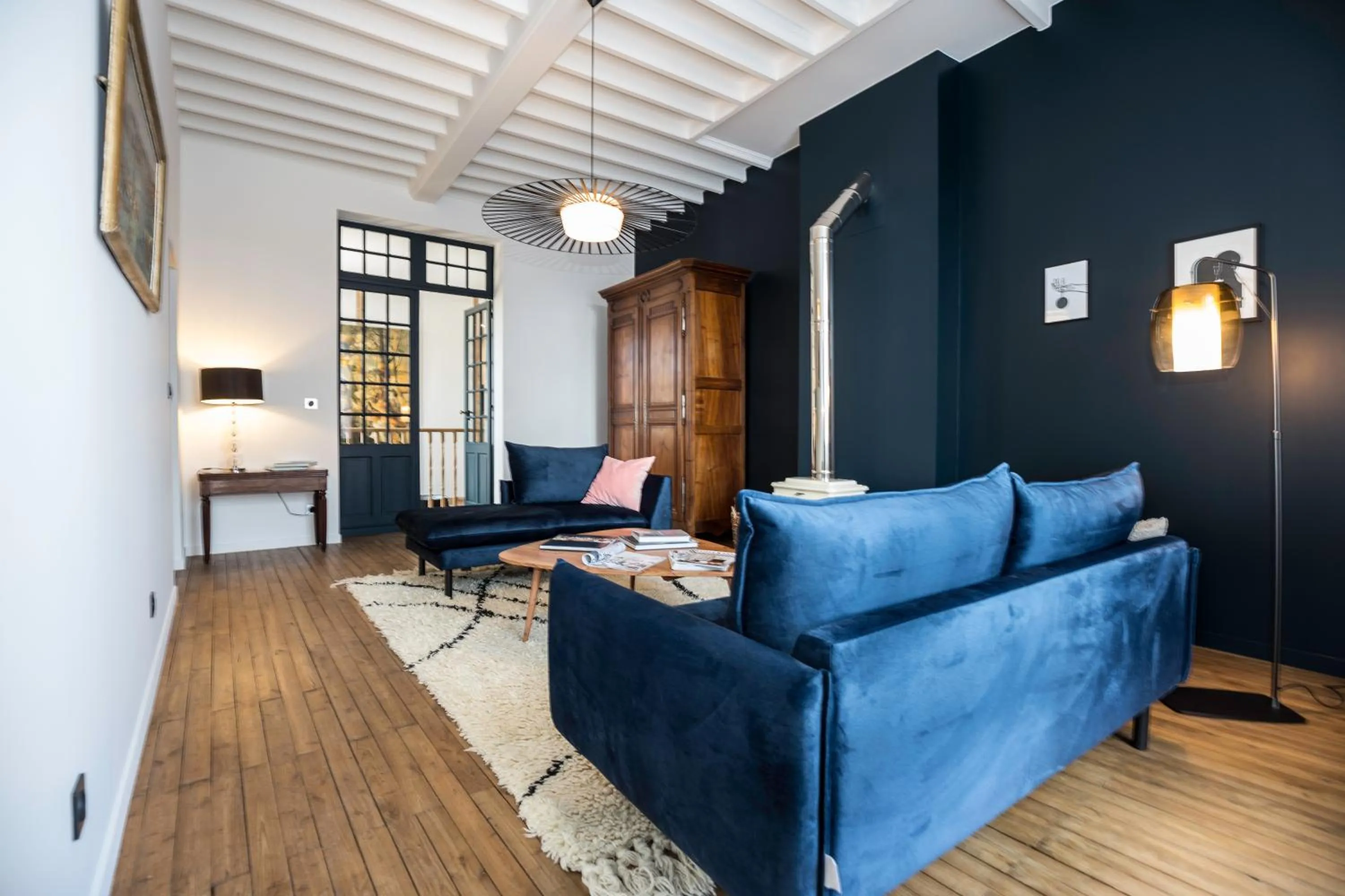 Communal lounge/ TV room in L’Ostréale