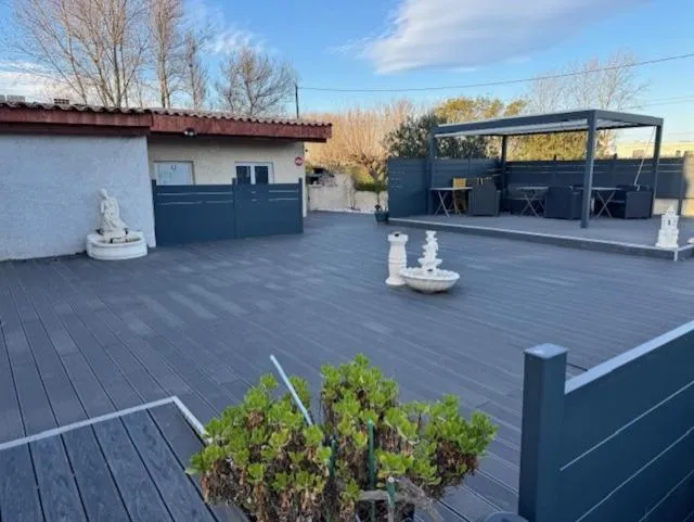 Balcony/Terrace in LOGIS Hôtel La Chaumière