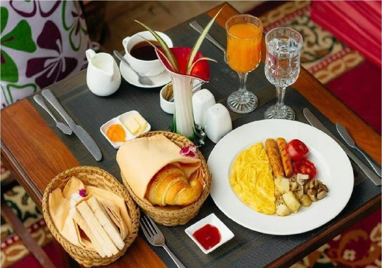 Restaurant/places to eat in Chef House Resort