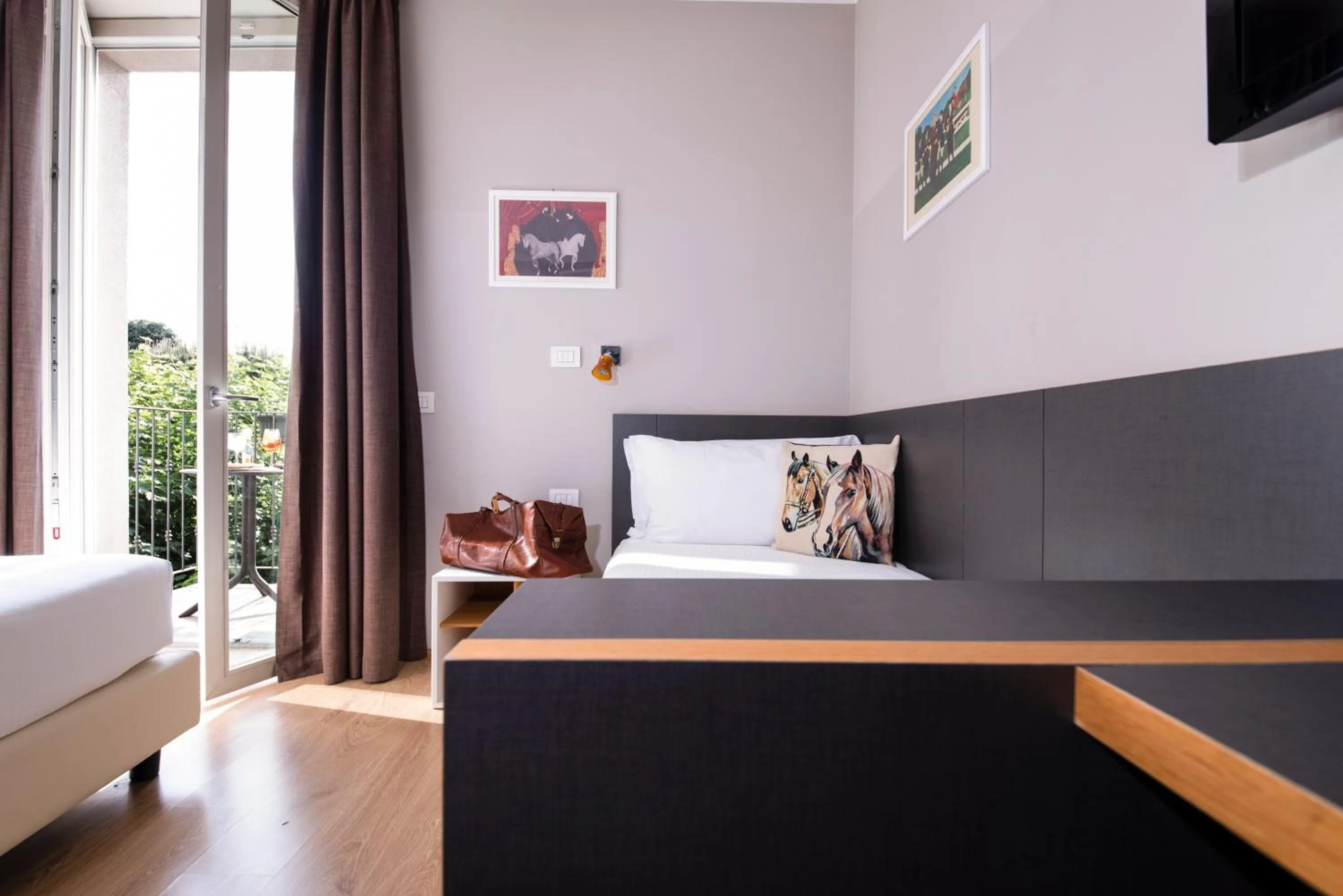 Bed in Hotel Osteria della Pista dal 1875