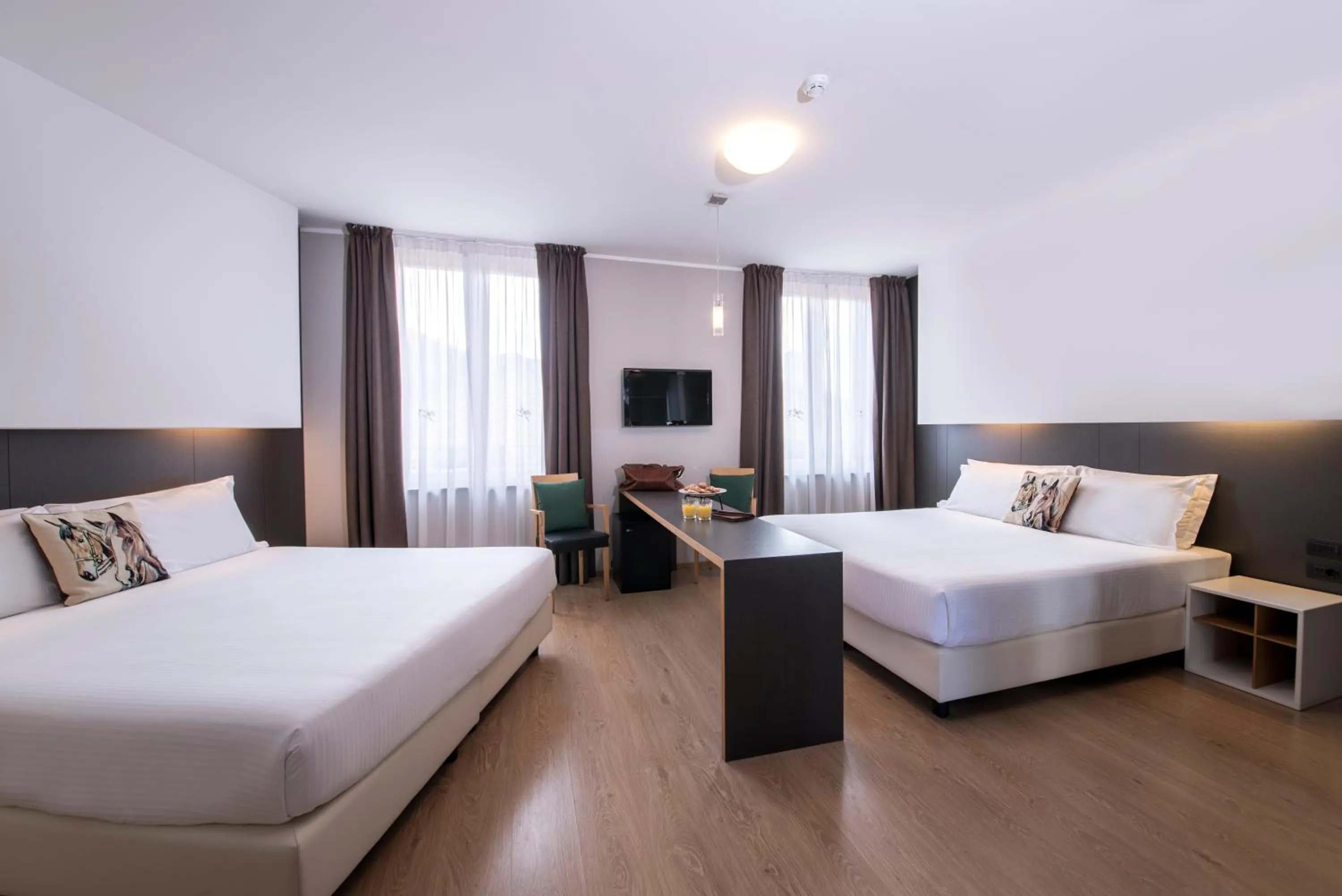 Photo of the whole room, Bed in Hotel Osteria della Pista dal 1875