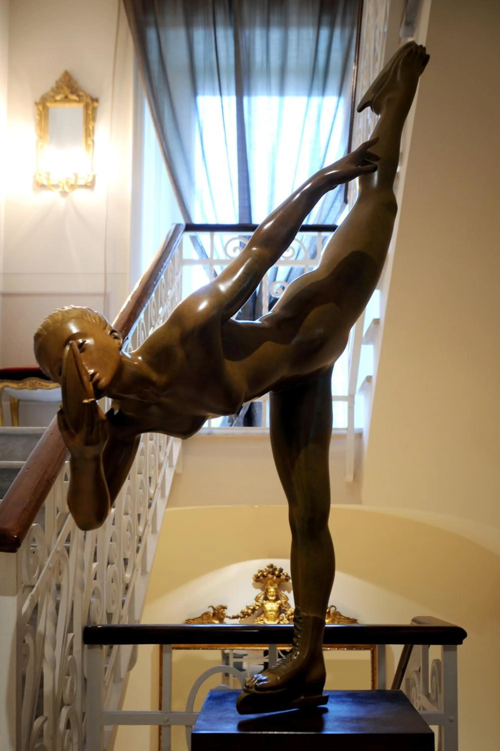 Decorative detail in Hotel Villa Duse