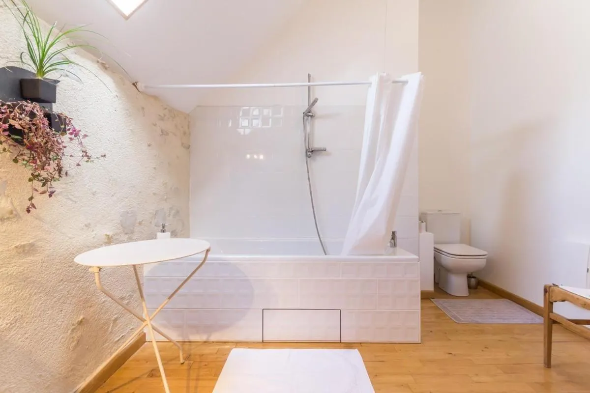 Toilet in La Thibaude - Livry