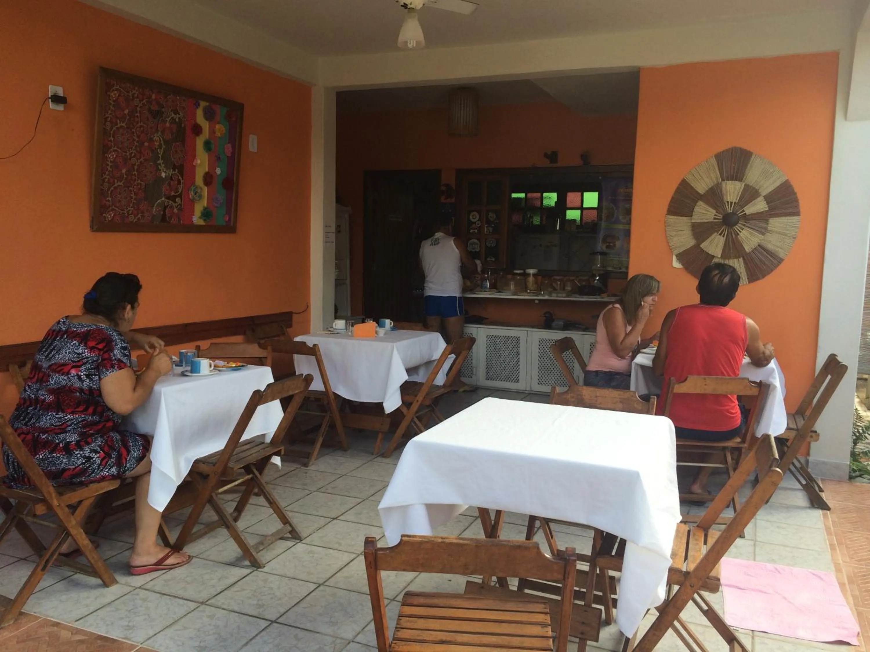 Restaurant/places to eat in Pousada do Carlos