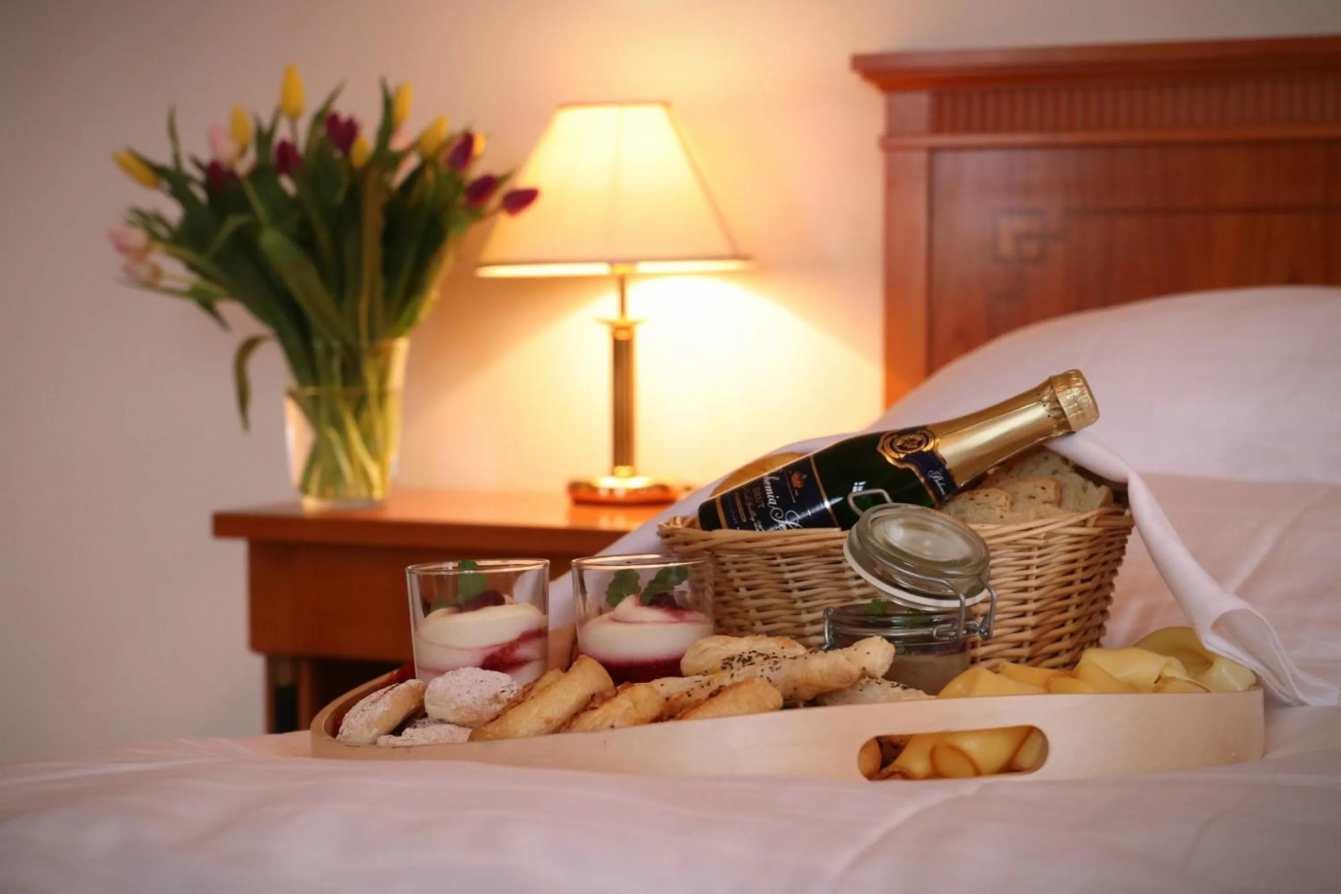 Breakfast, Bed in Wellness Hotel Zámeček