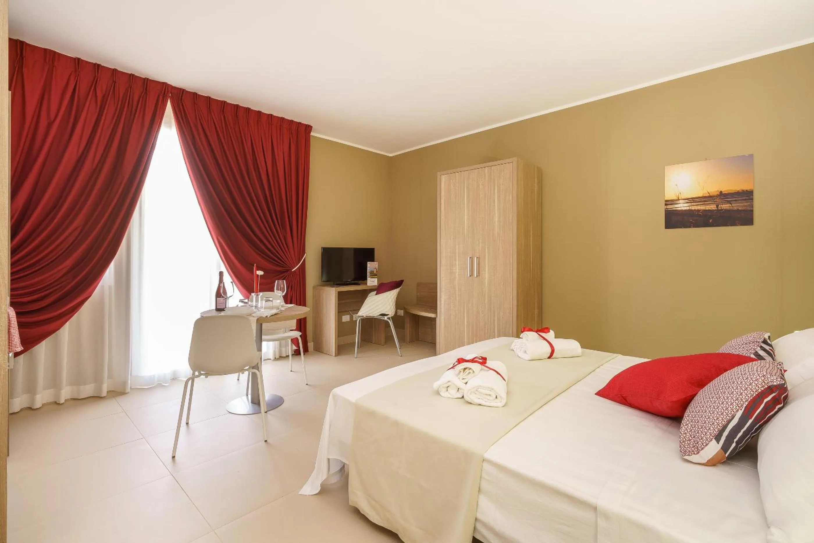 Photo of the whole room, Bed in Travini Hotel Residence