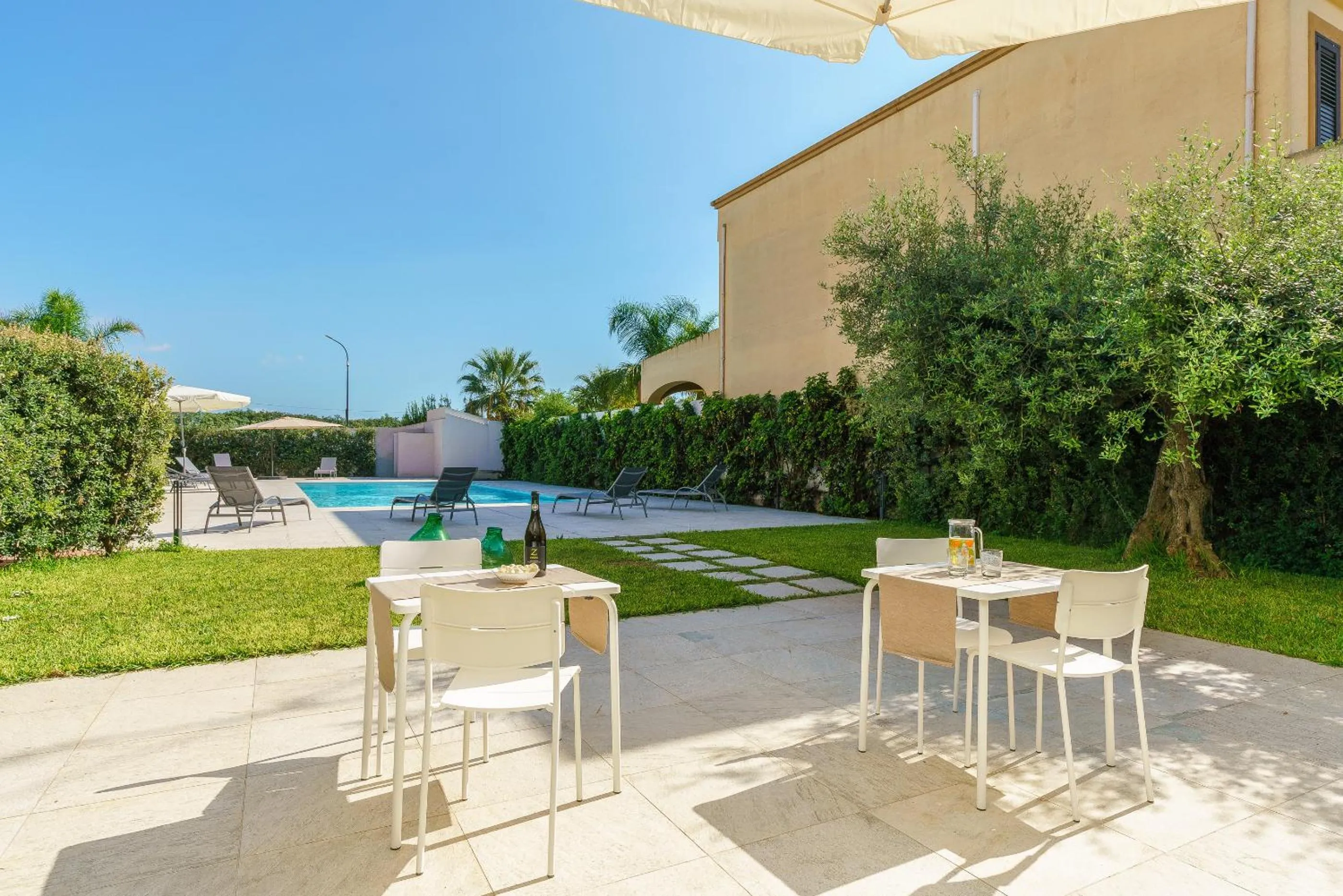 Patio in Travini Hotel Residence