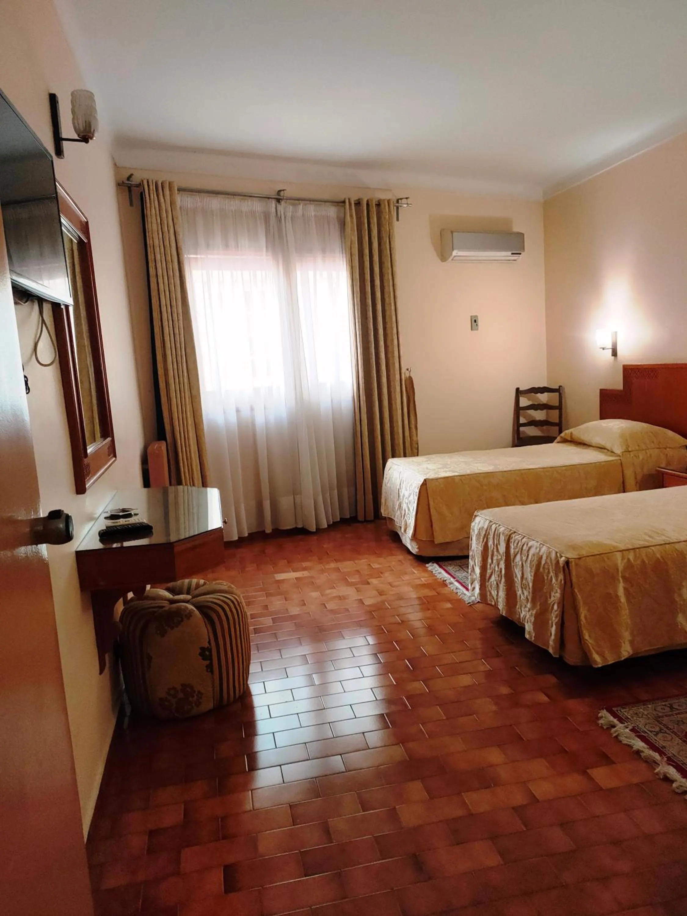 Bed in Hotel Splendid