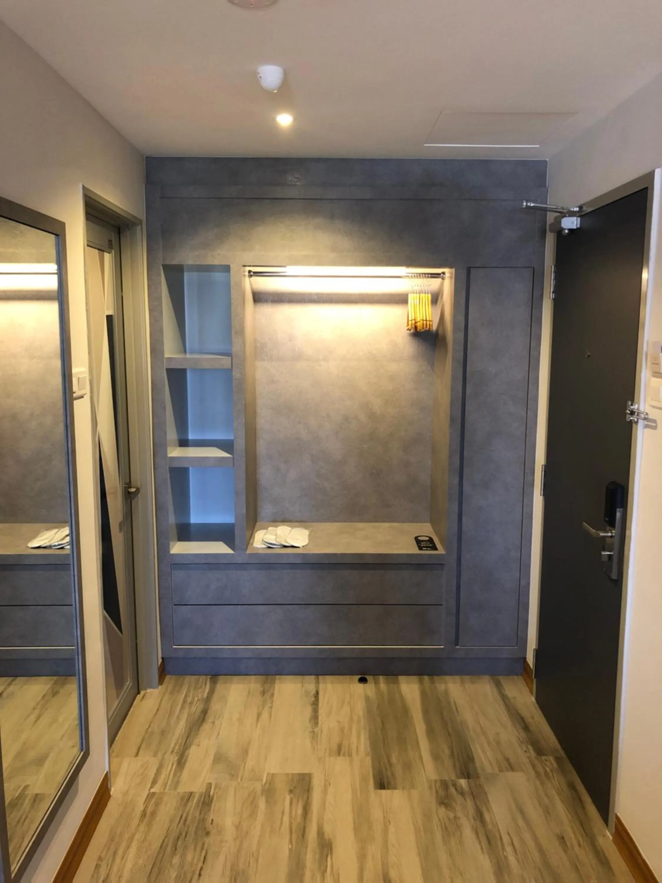 Other in Frame Hotel