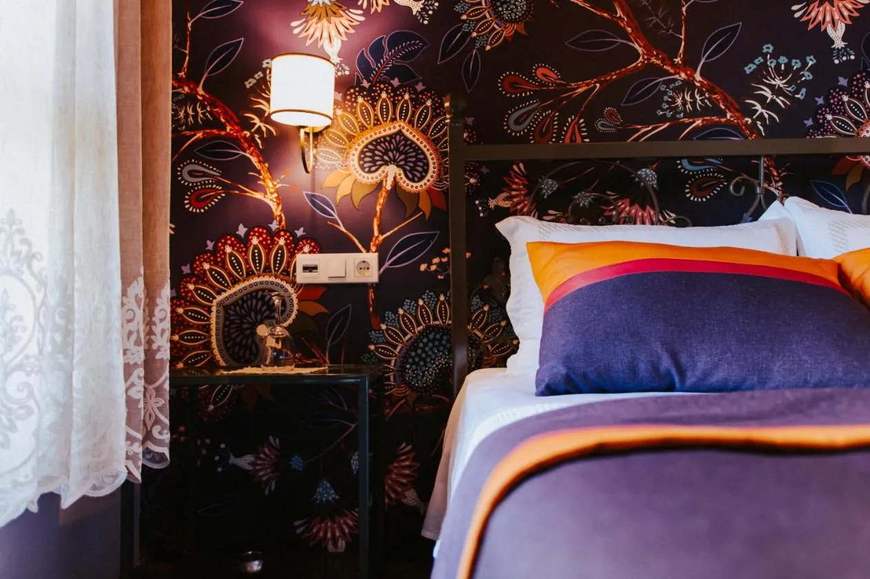 Bed in Misgibi Hotel