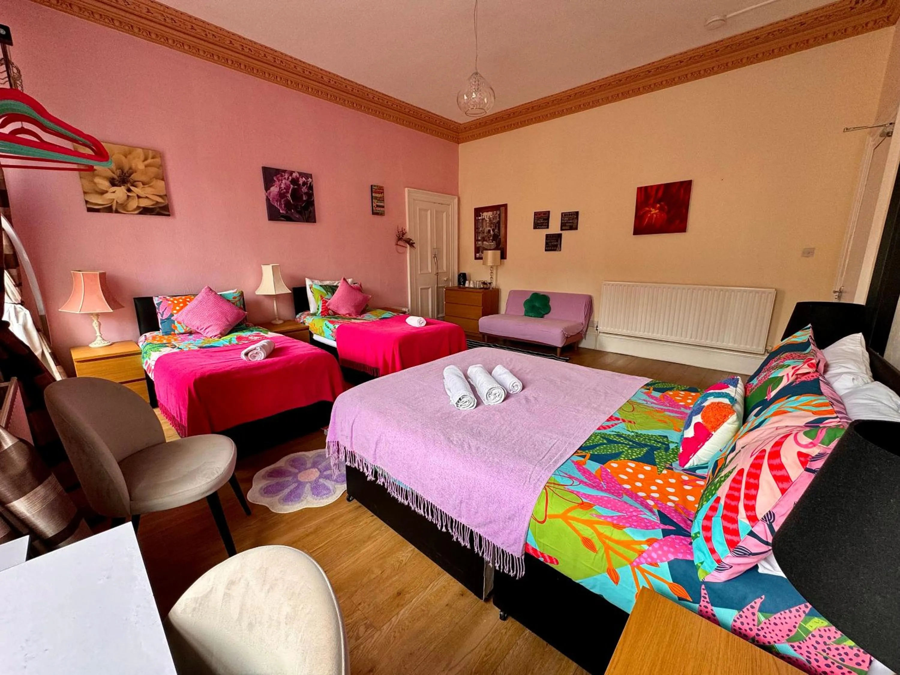 Bed in Apart Bernard Rooms