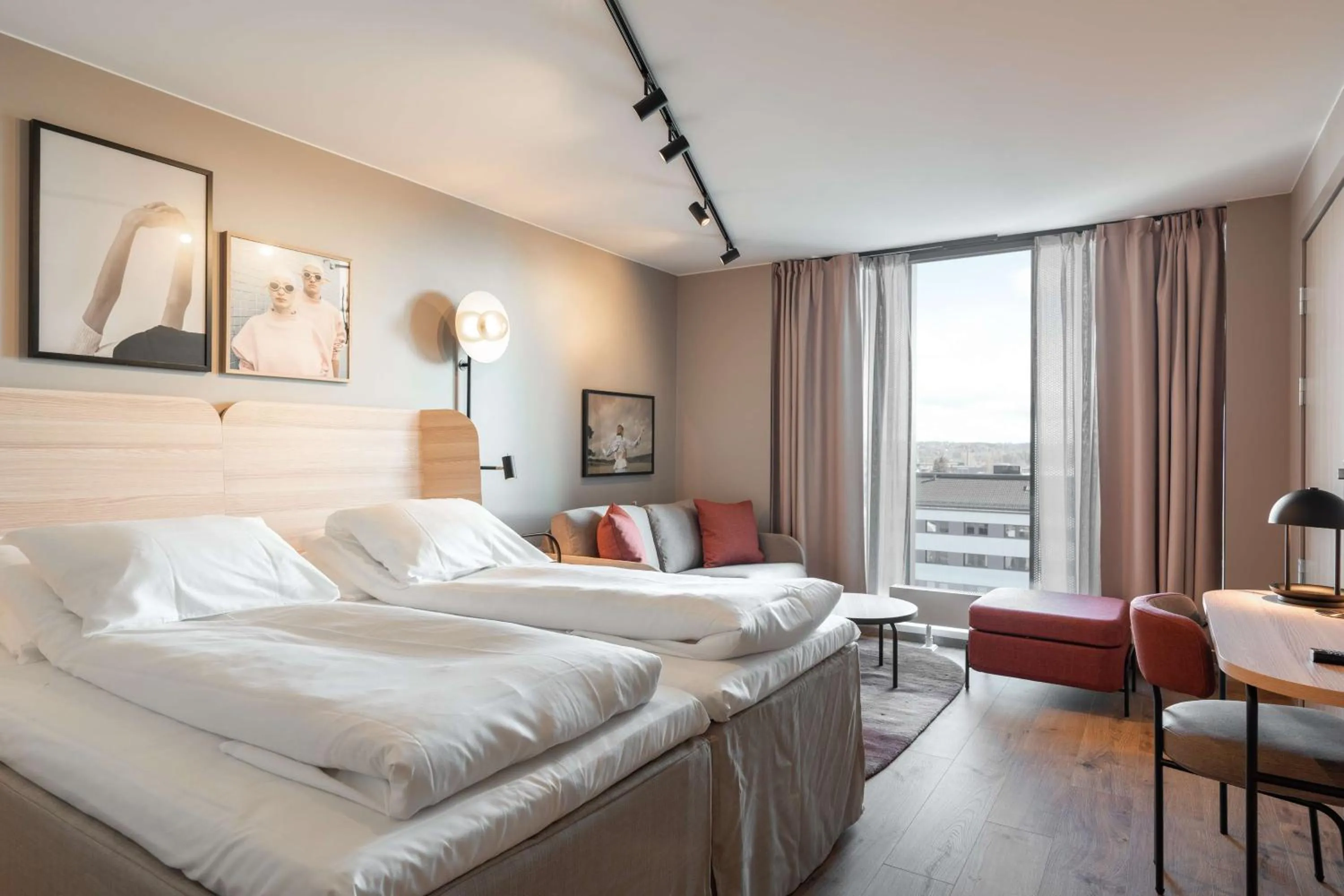 Bedroom, Bed in Scandic Hamar