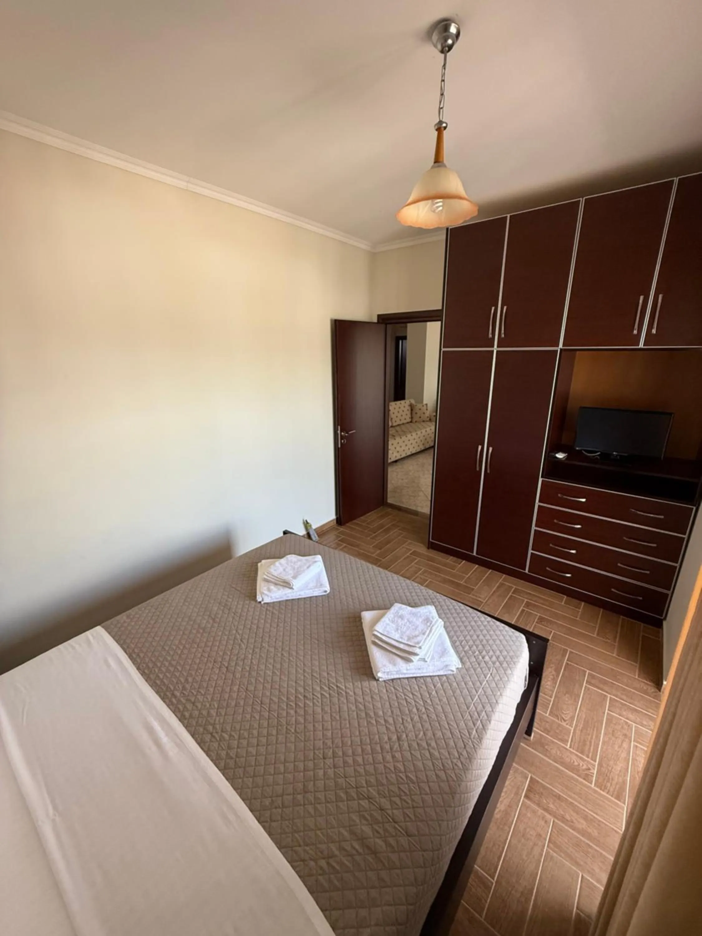 Bed in Hotel Milo Ksamil