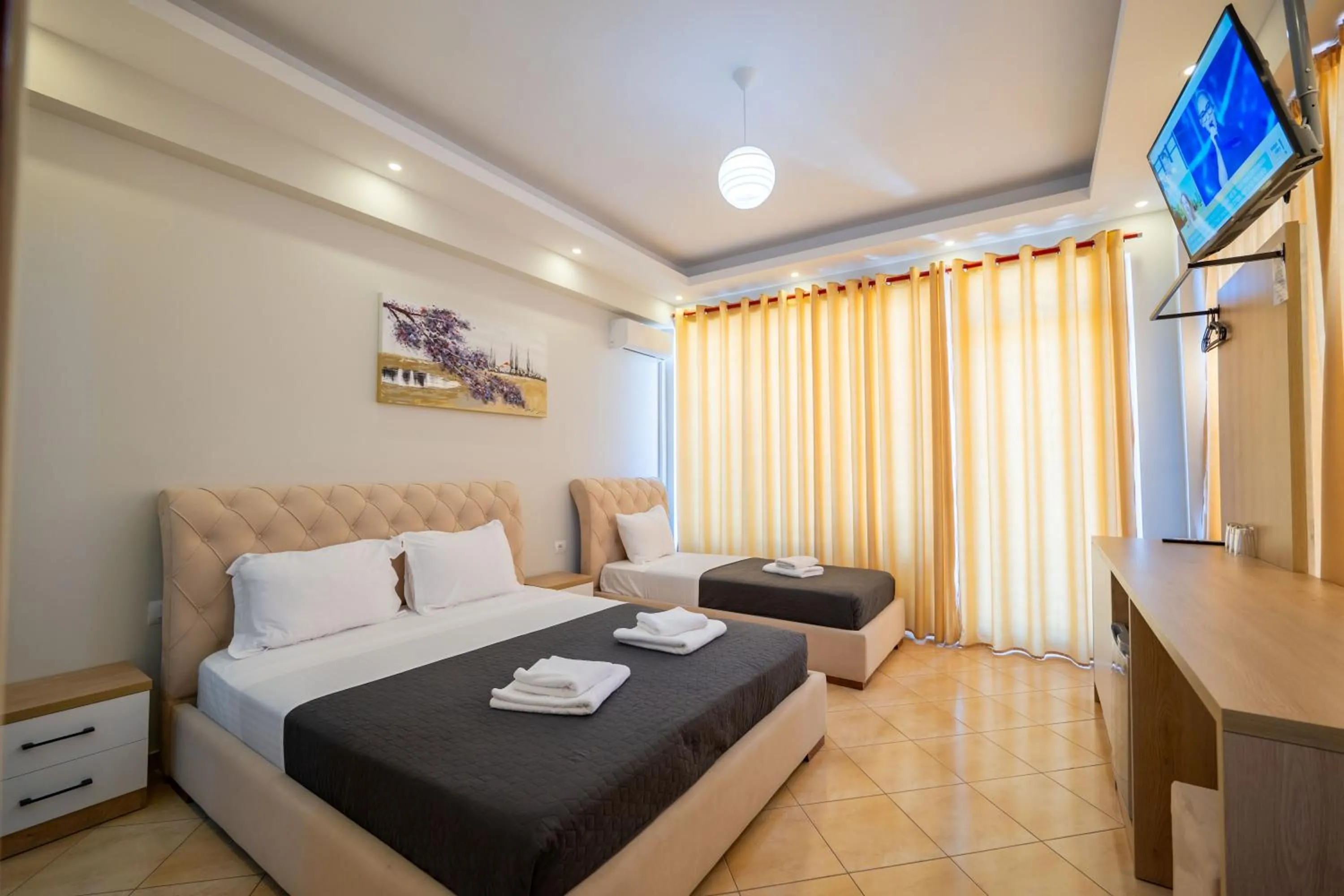 Bedroom, Bed in Hotel Milo Ksamil