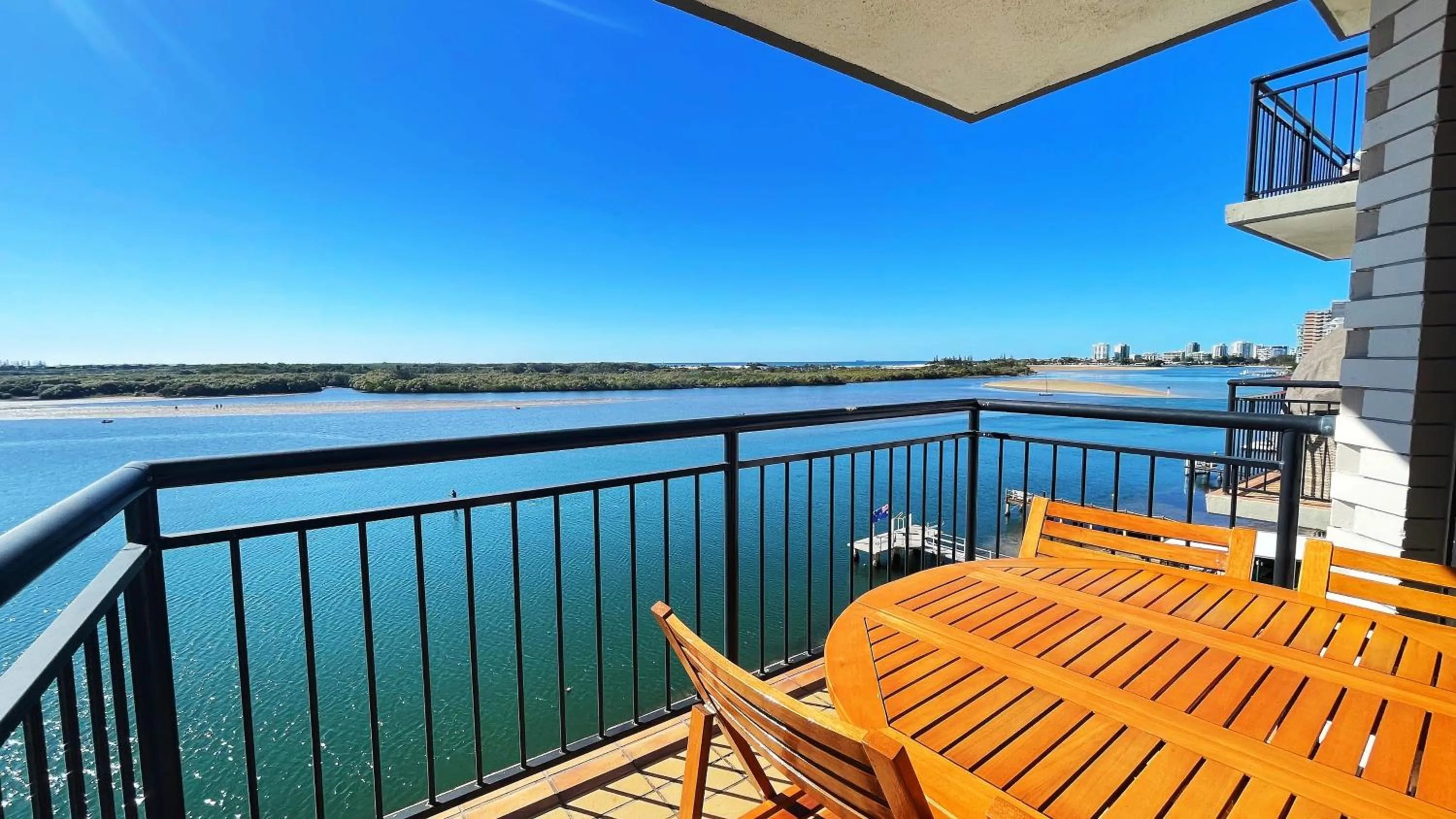 Natural landscape in Banyandah Towers