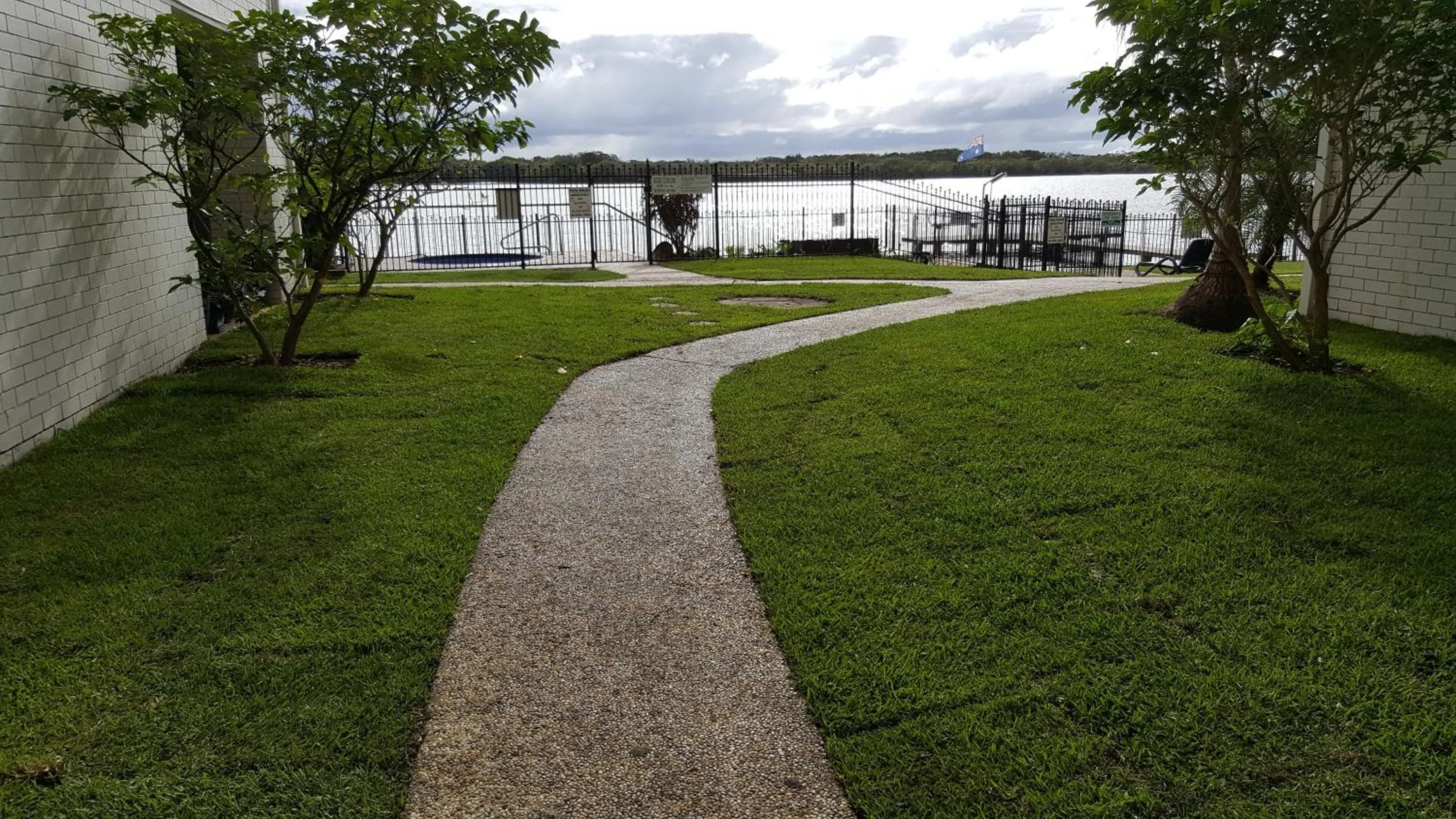 Garden in Banyandah Towers