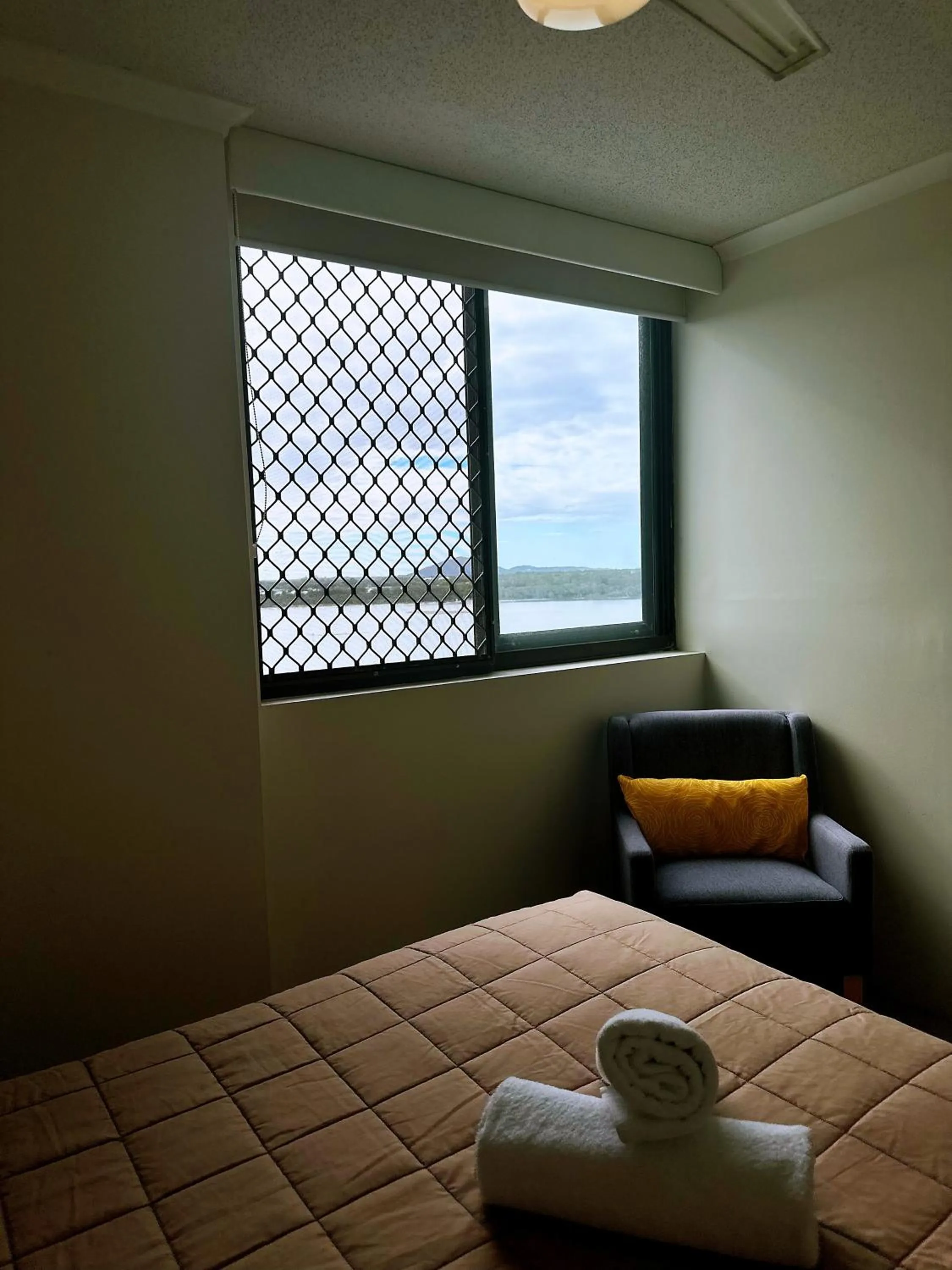 Bed in Banyandah Towers