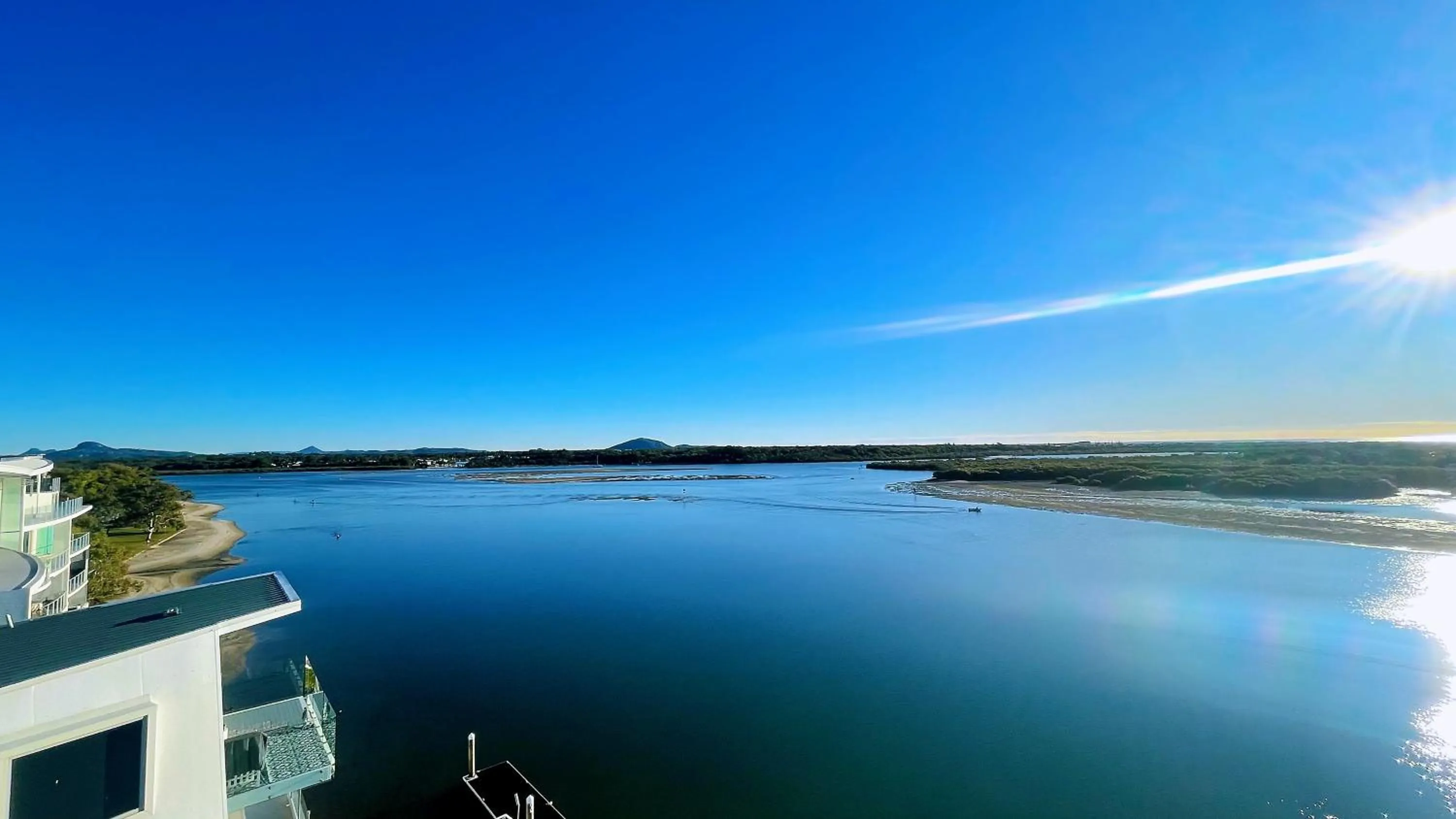 Day in Banyandah Towers