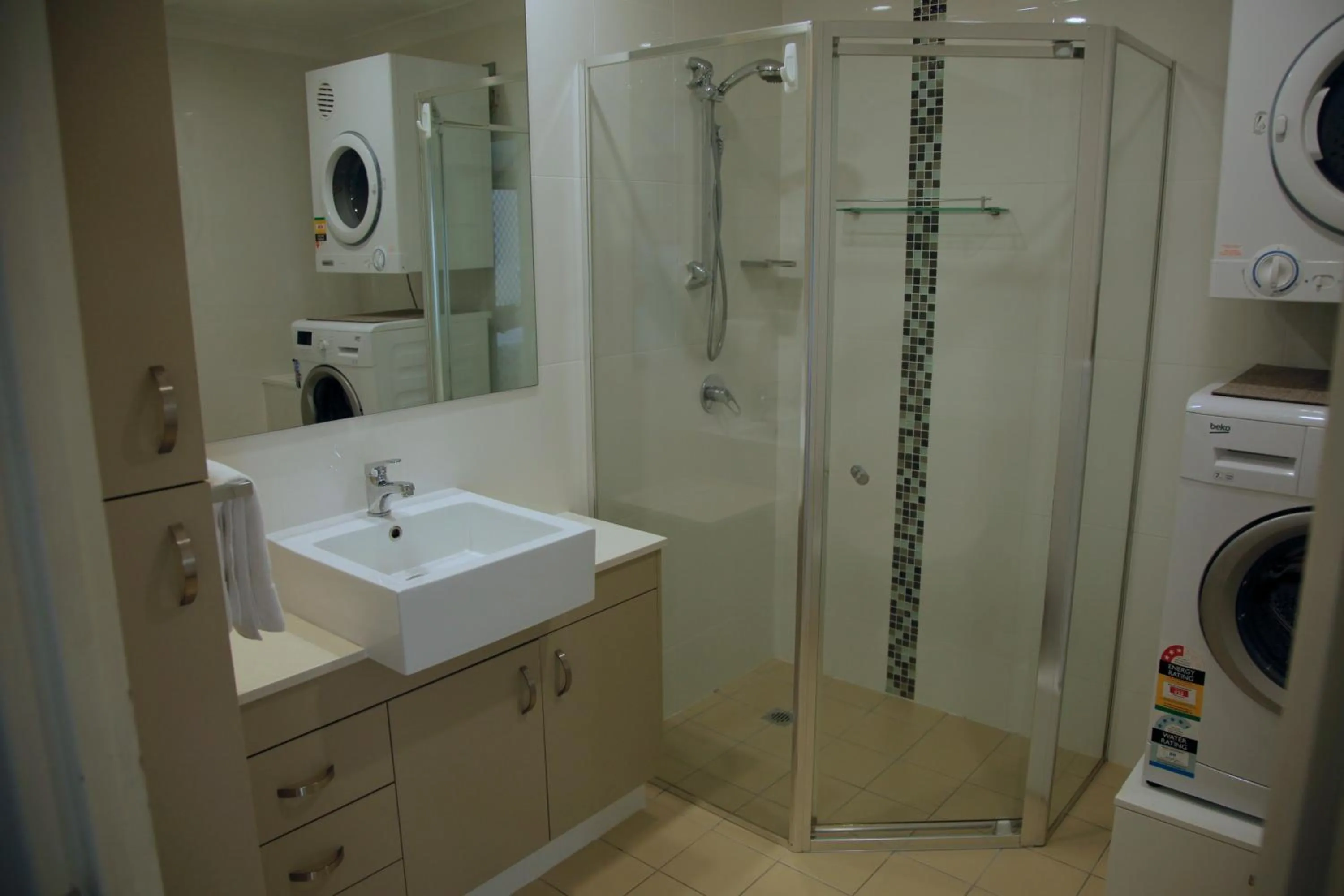 Bathroom in Sandrift Beachfront Apartments