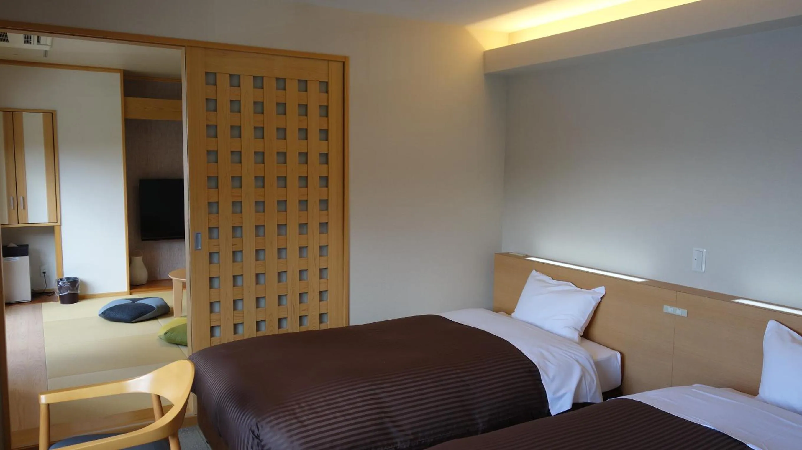 Photo of the whole room, Bed in Hotel New Century