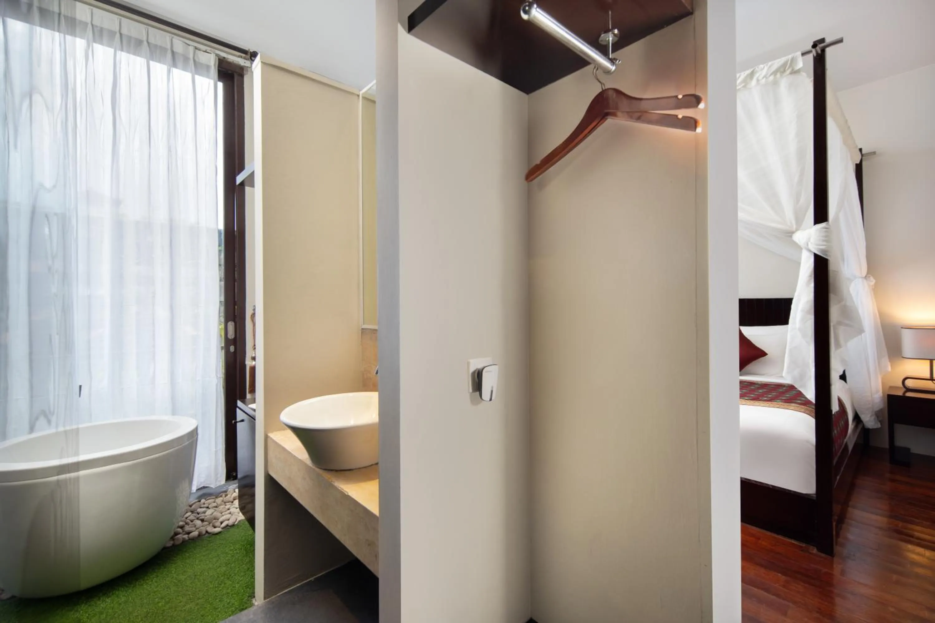 Bathroom, Bed in 18 Suite Villa Loft at Kuta