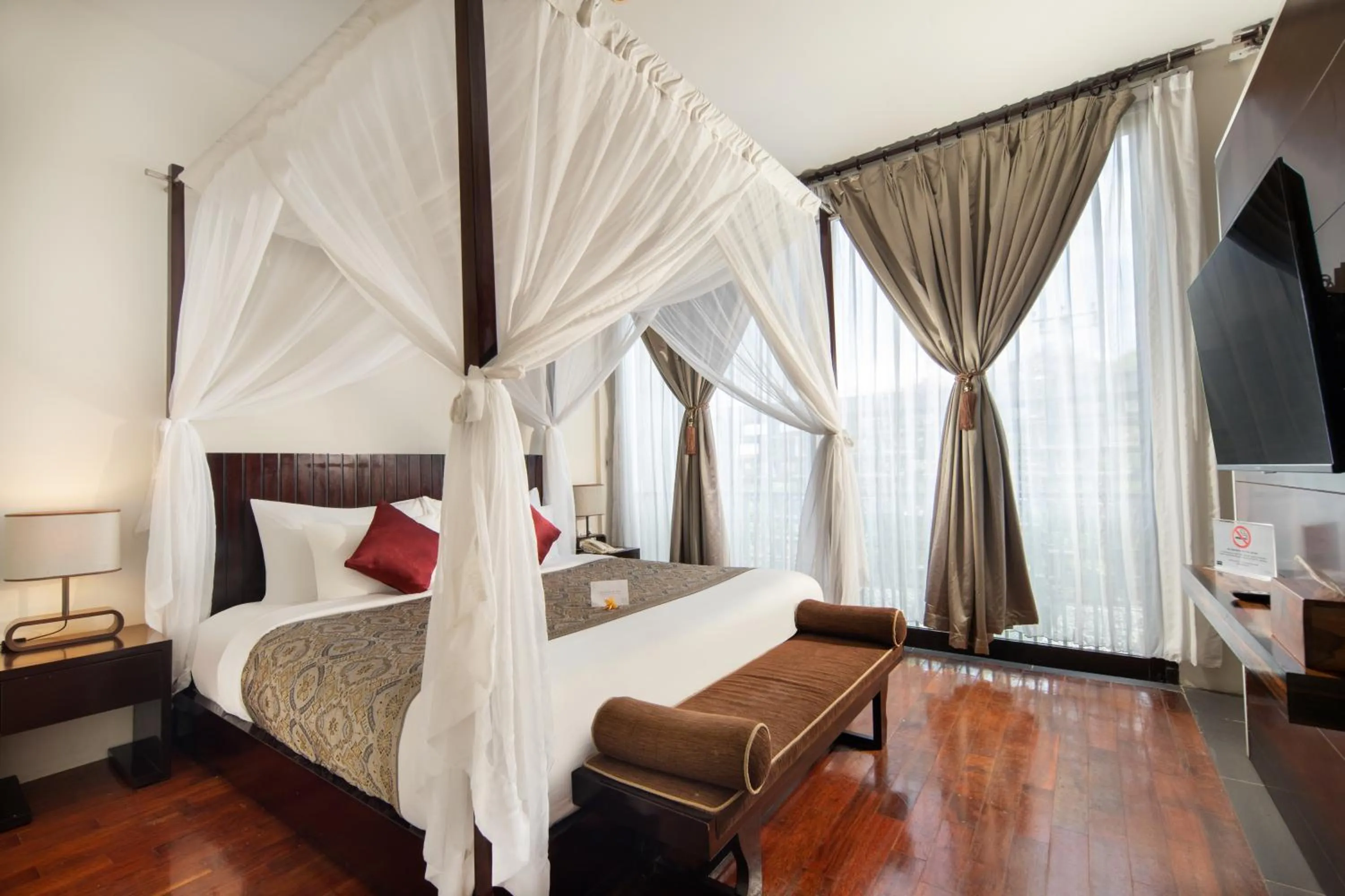 Bedroom, Bed in 18 Suite Villa Kuta