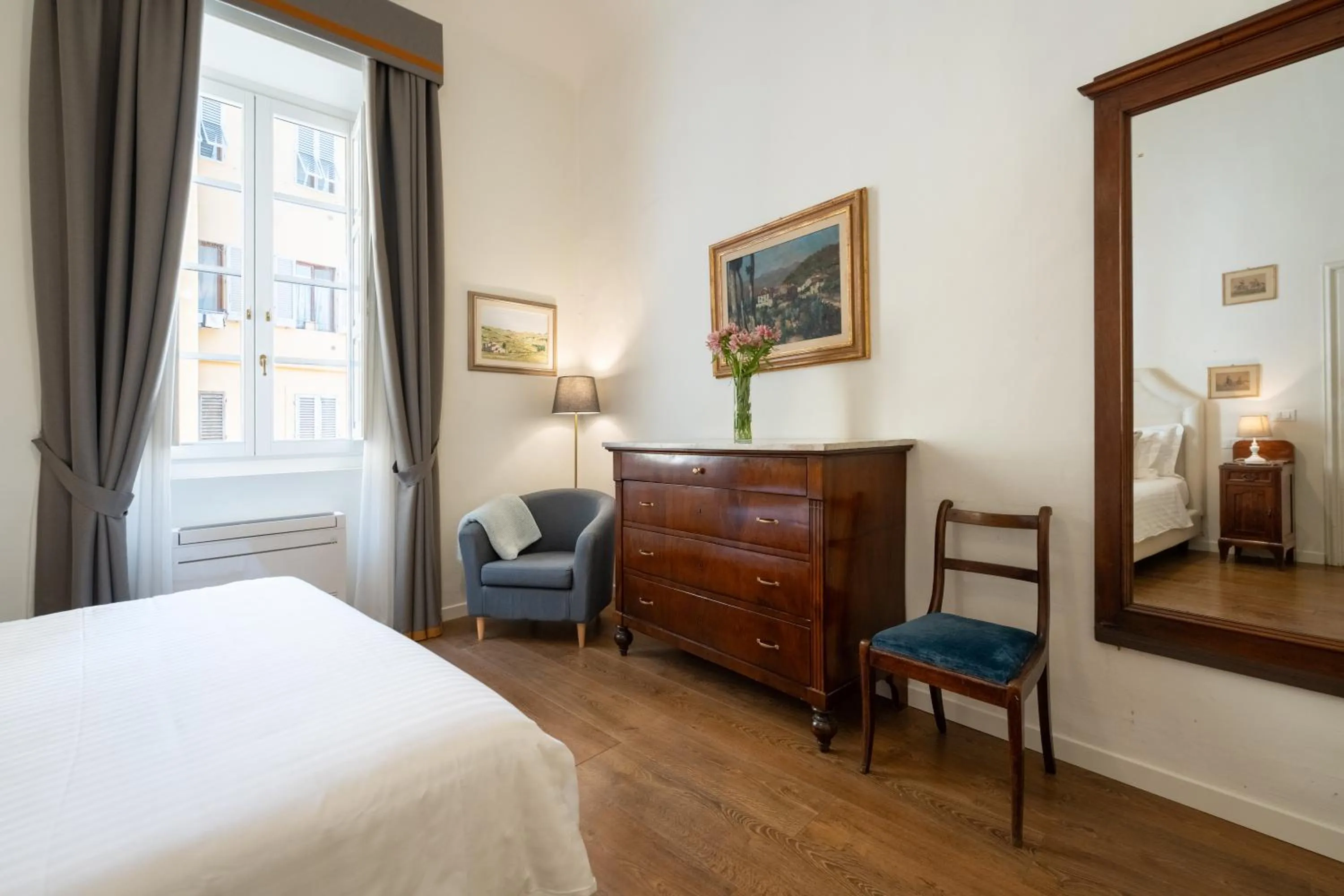 Bedroom, Bed in Palazzo D'Ambra Residenza d'Epoca