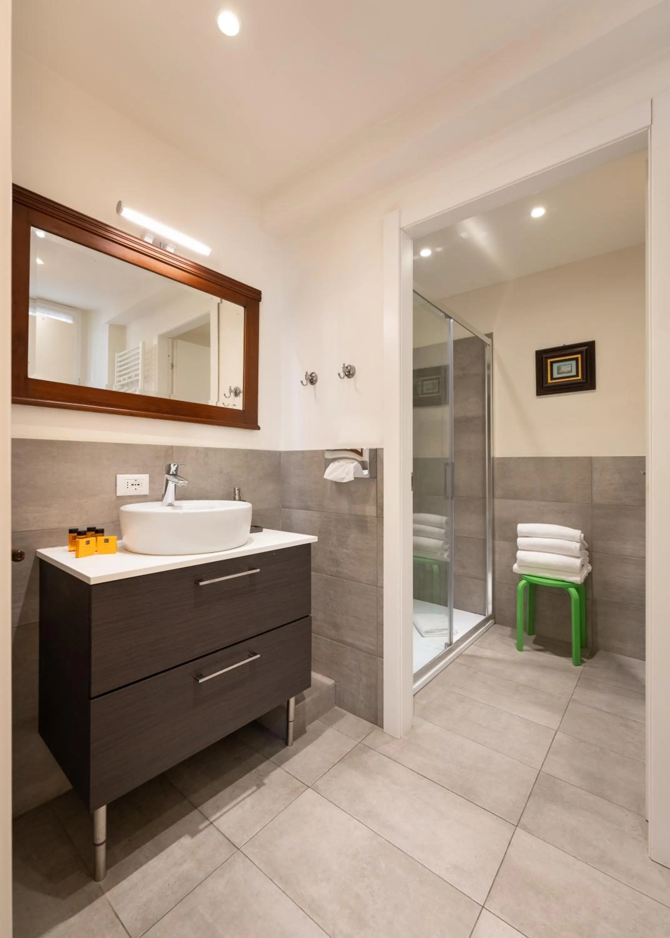 Shower in Palazzo D'Ambra Residenza d'Epoca