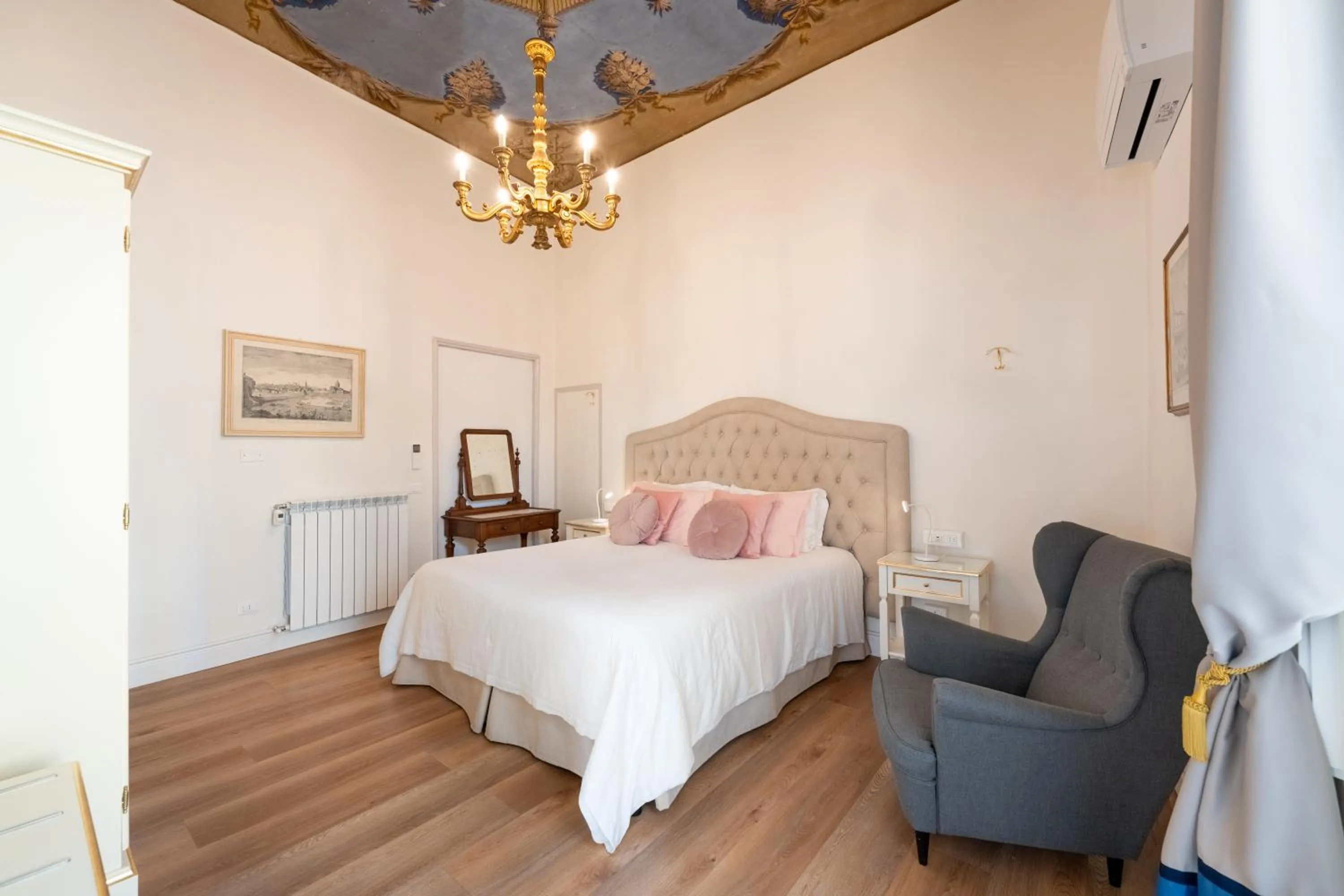 Bed in Palazzo D'Ambra Residenza d'Epoca