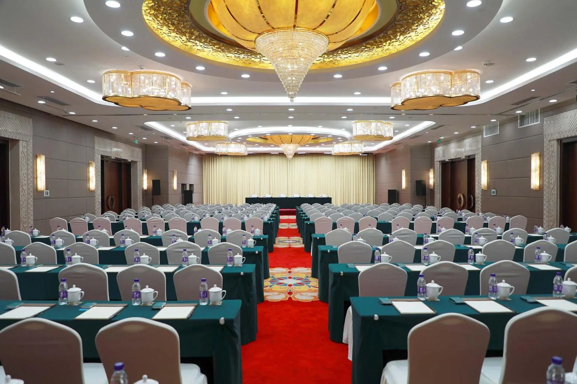 Ritan Hotel Downtown Beijing