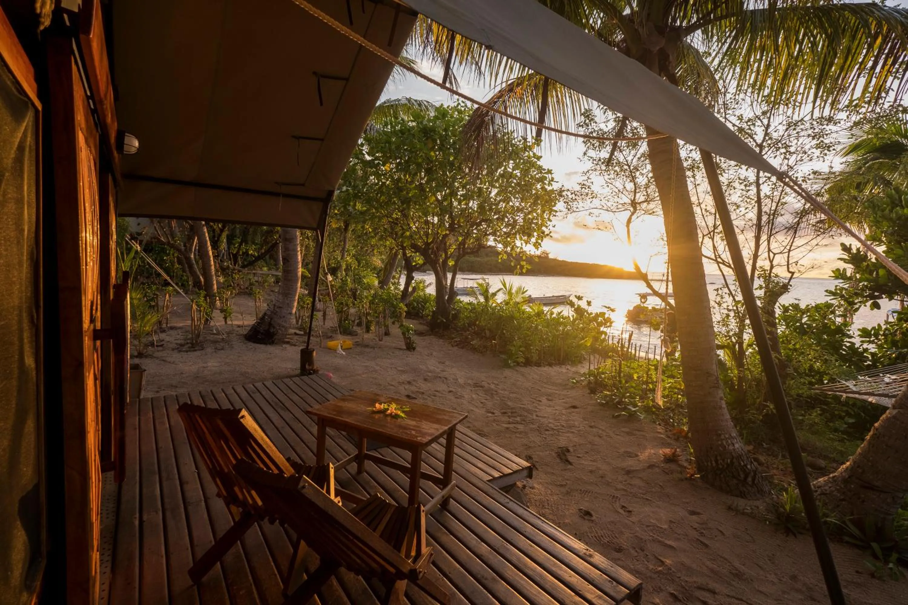 Balcony/Terrace in Barefoot Manta Island Resort