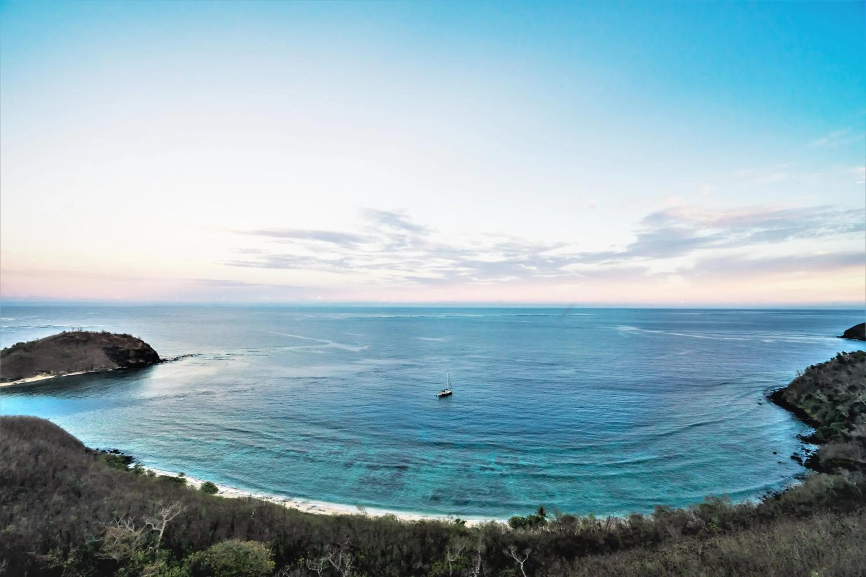 Natural landscape in Barefoot Manta Island Resort