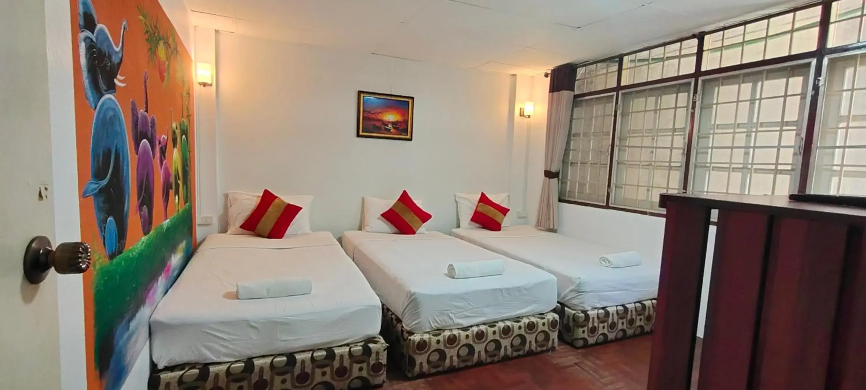 Deluxe Triple Room in Born Guest House Deluxe Triple Room in Born Guest House