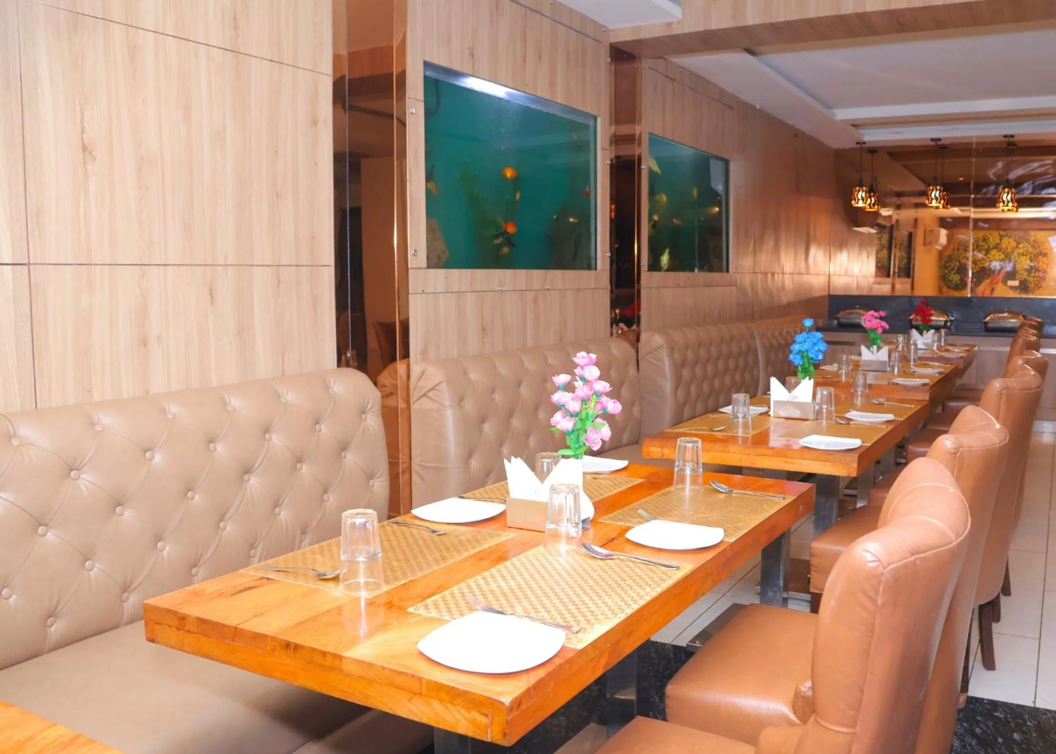 Hotel Shri Radha Nikunj - Opposite Prem Mandir