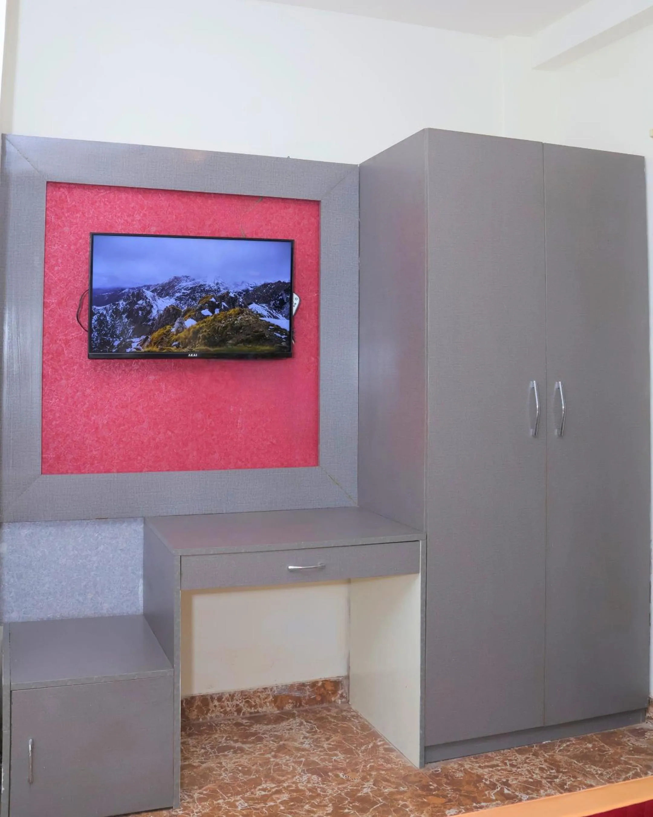 Hotel Shri Radha Nikunj - Opposite Prem Mandir