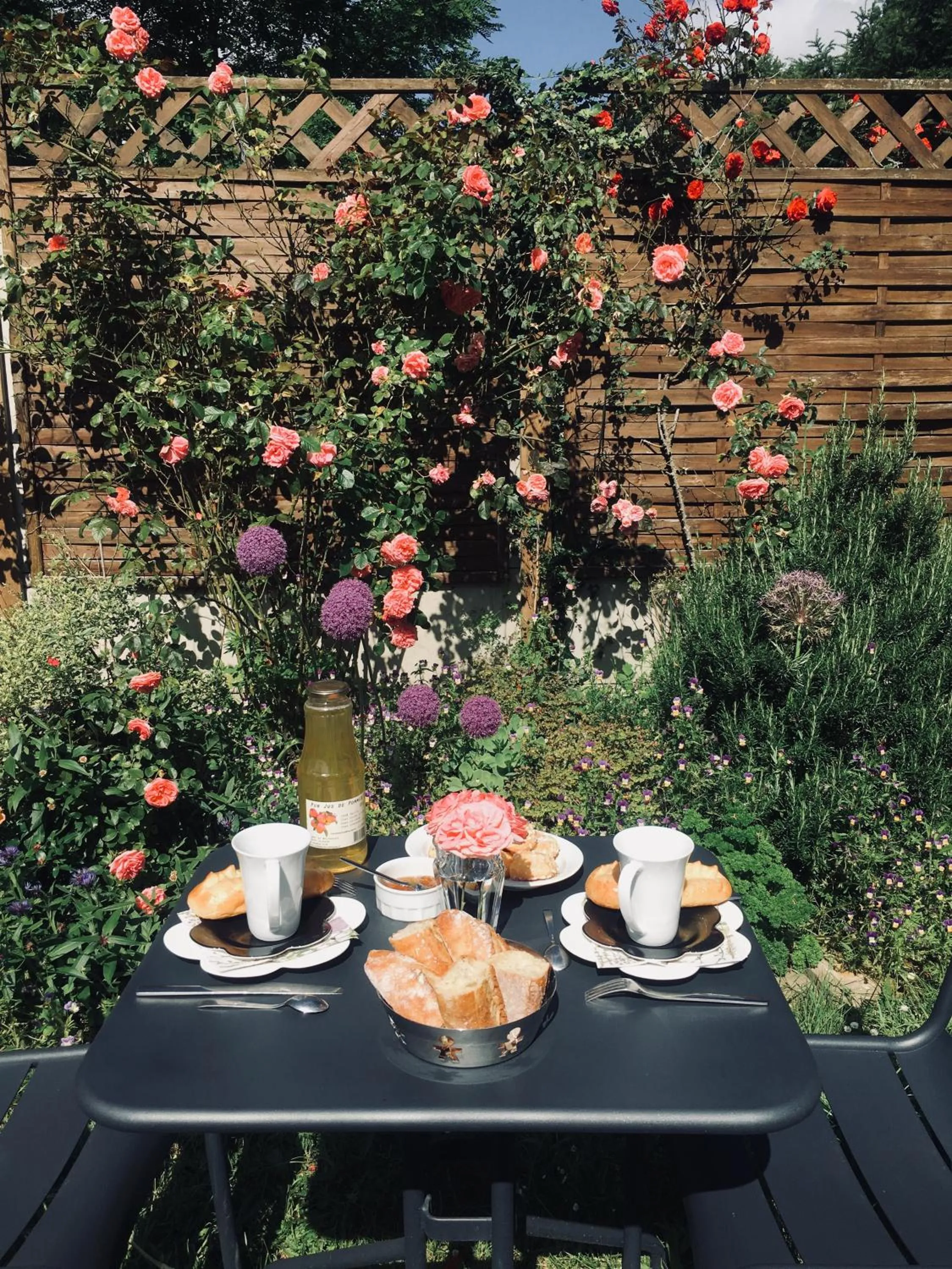 Breakfast in Le Clos de la Pomponnette