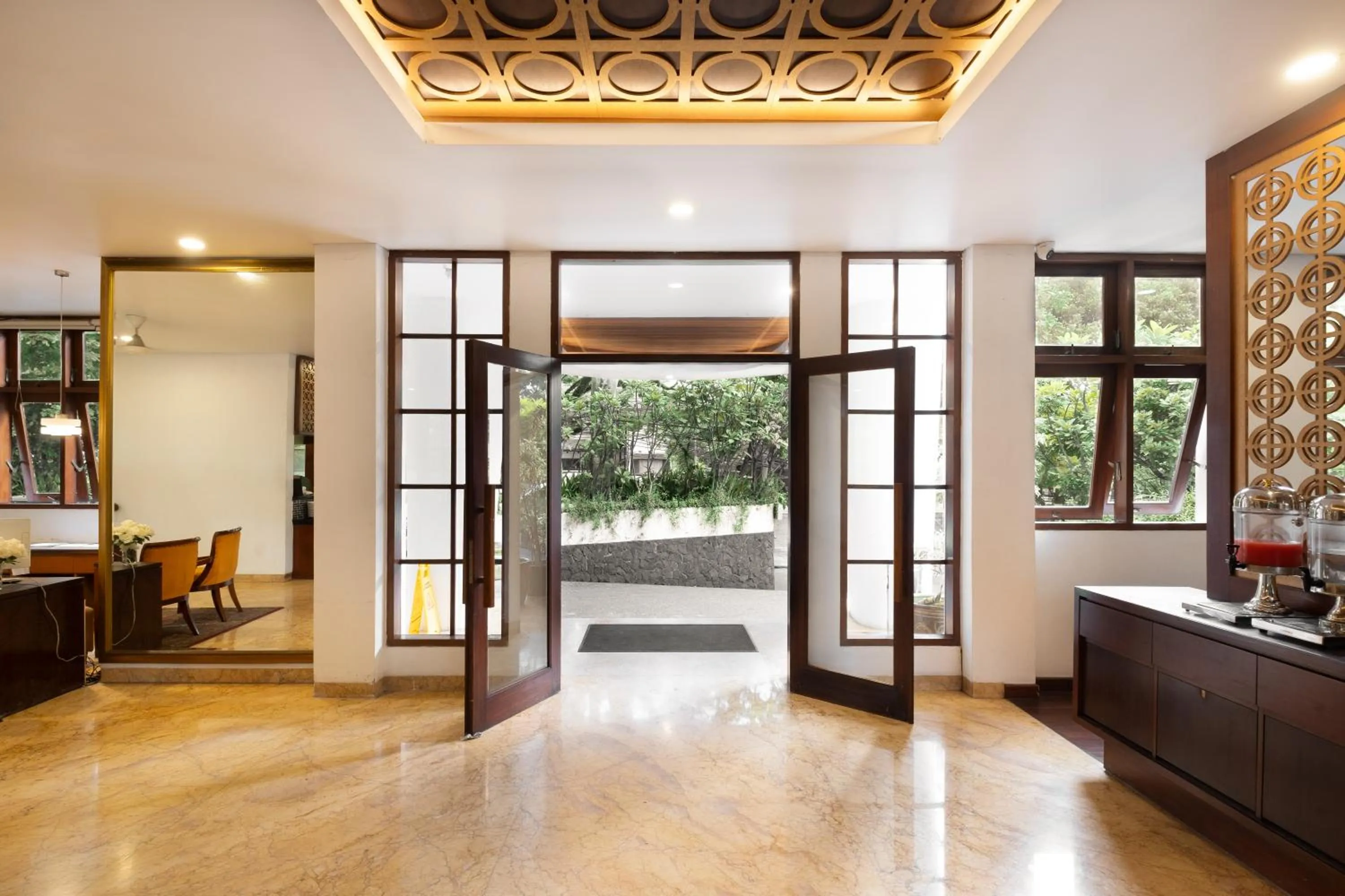 Facade/entrance in House Sangkuriang