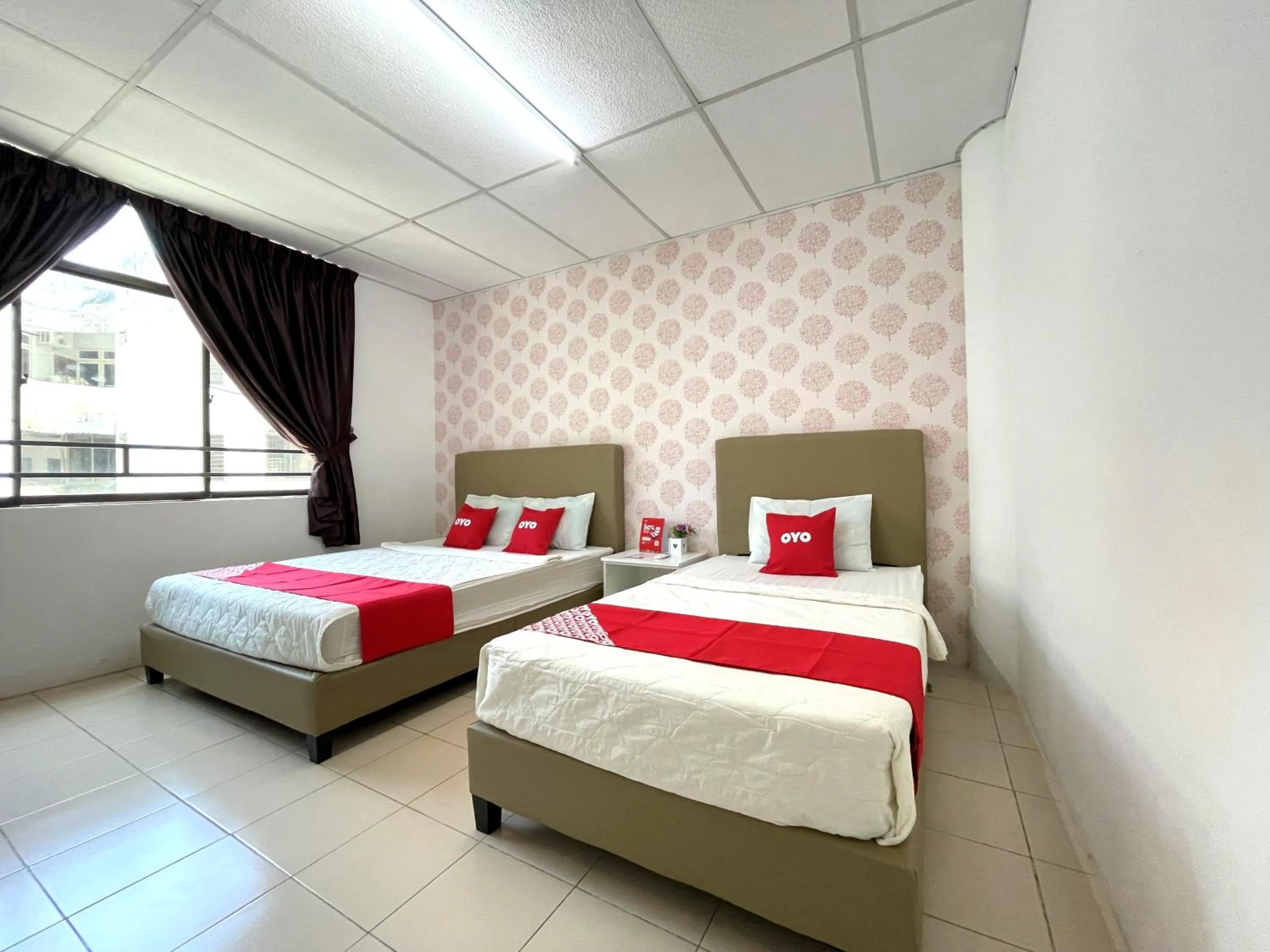 Bedroom, Bed in Hotel O Wg Guest House