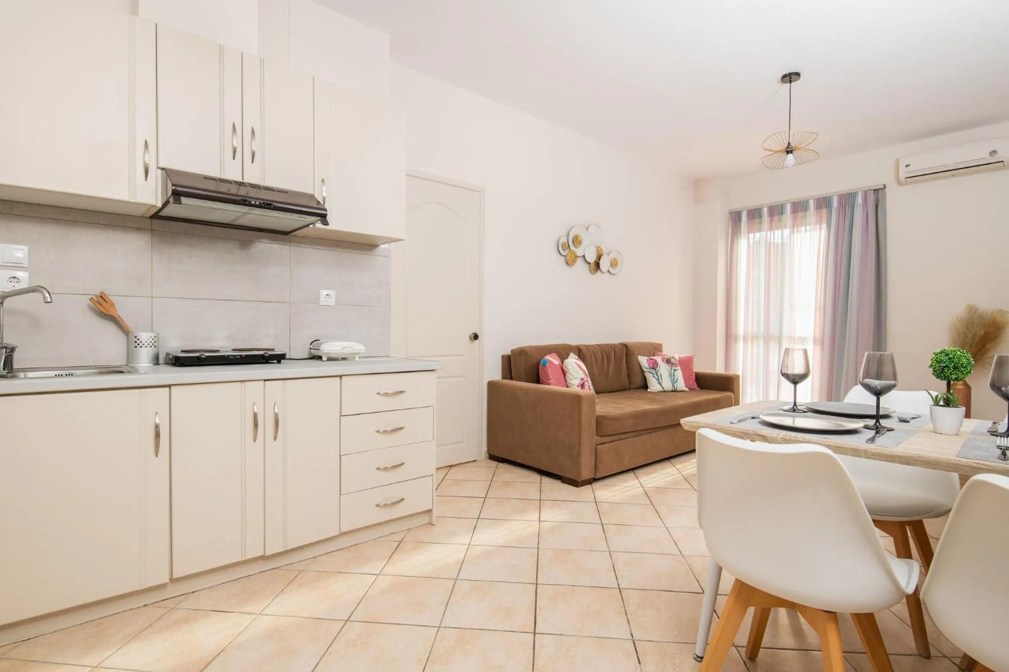 Kitchen or kitchenette in Koukos Loft Apartments