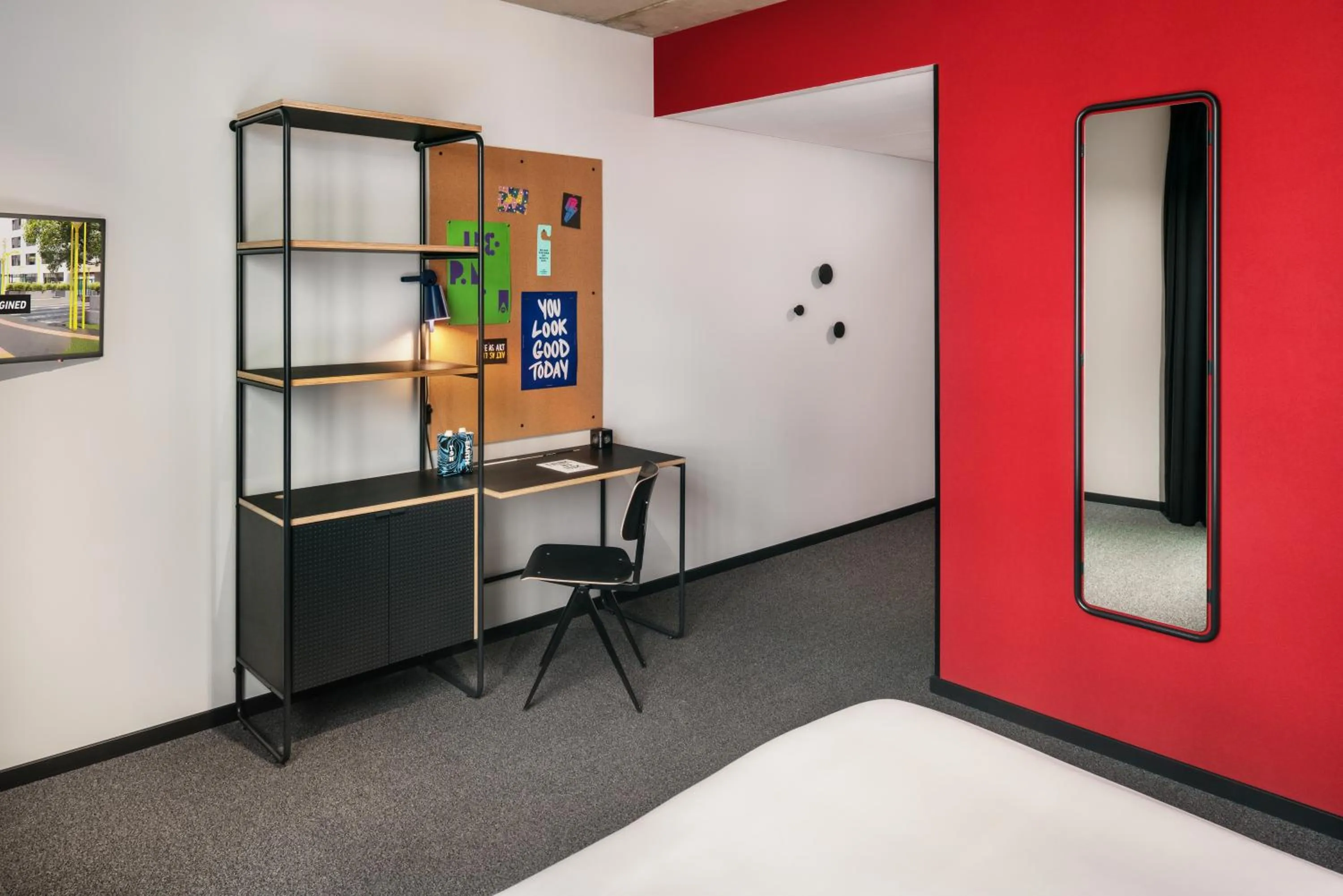 Bedroom, Bed in The Social Hub Berlin Alexanderplatz