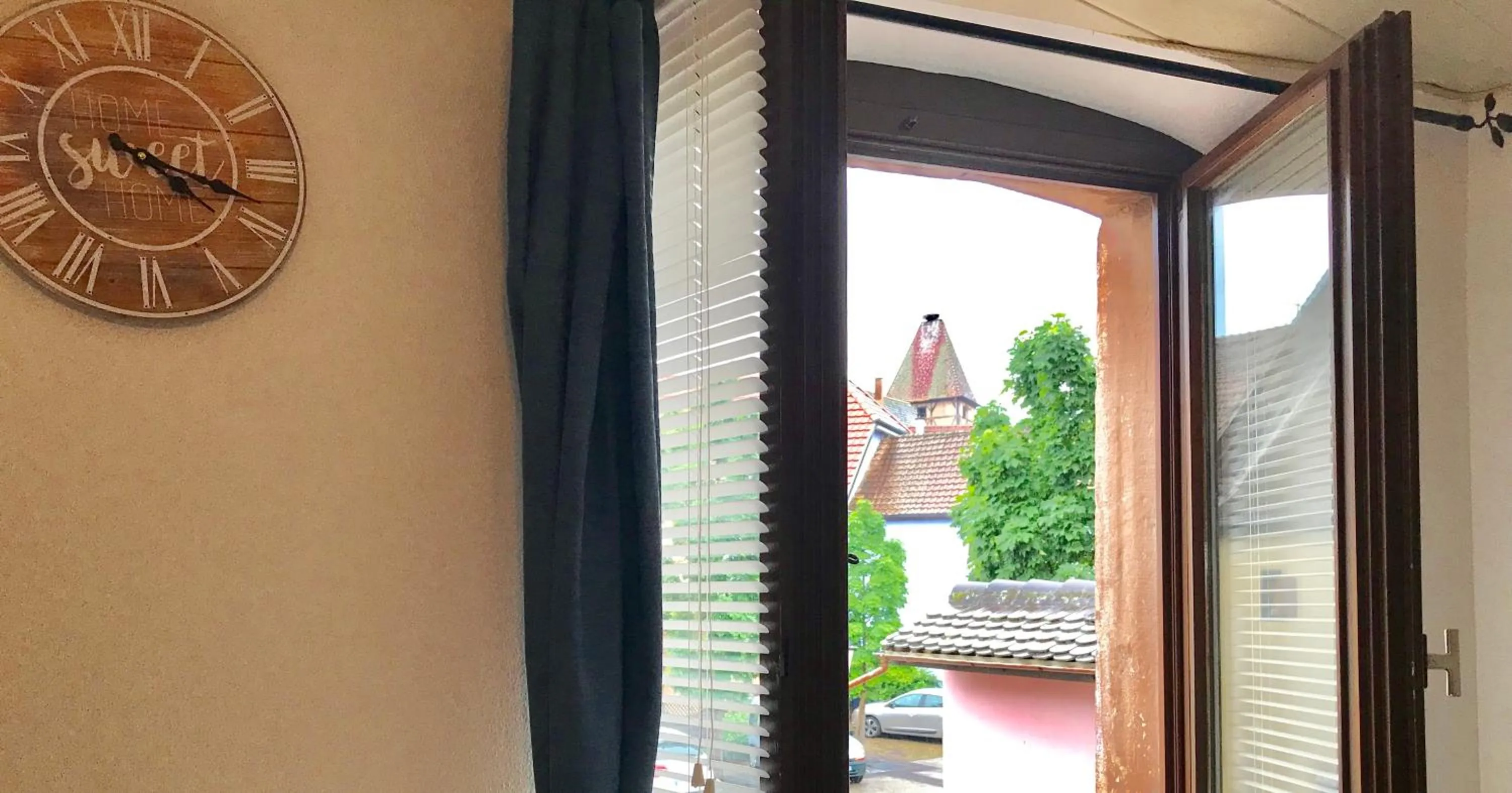 Dining area in AUX DEUX CIGOGNES AMMERSCHWIHR