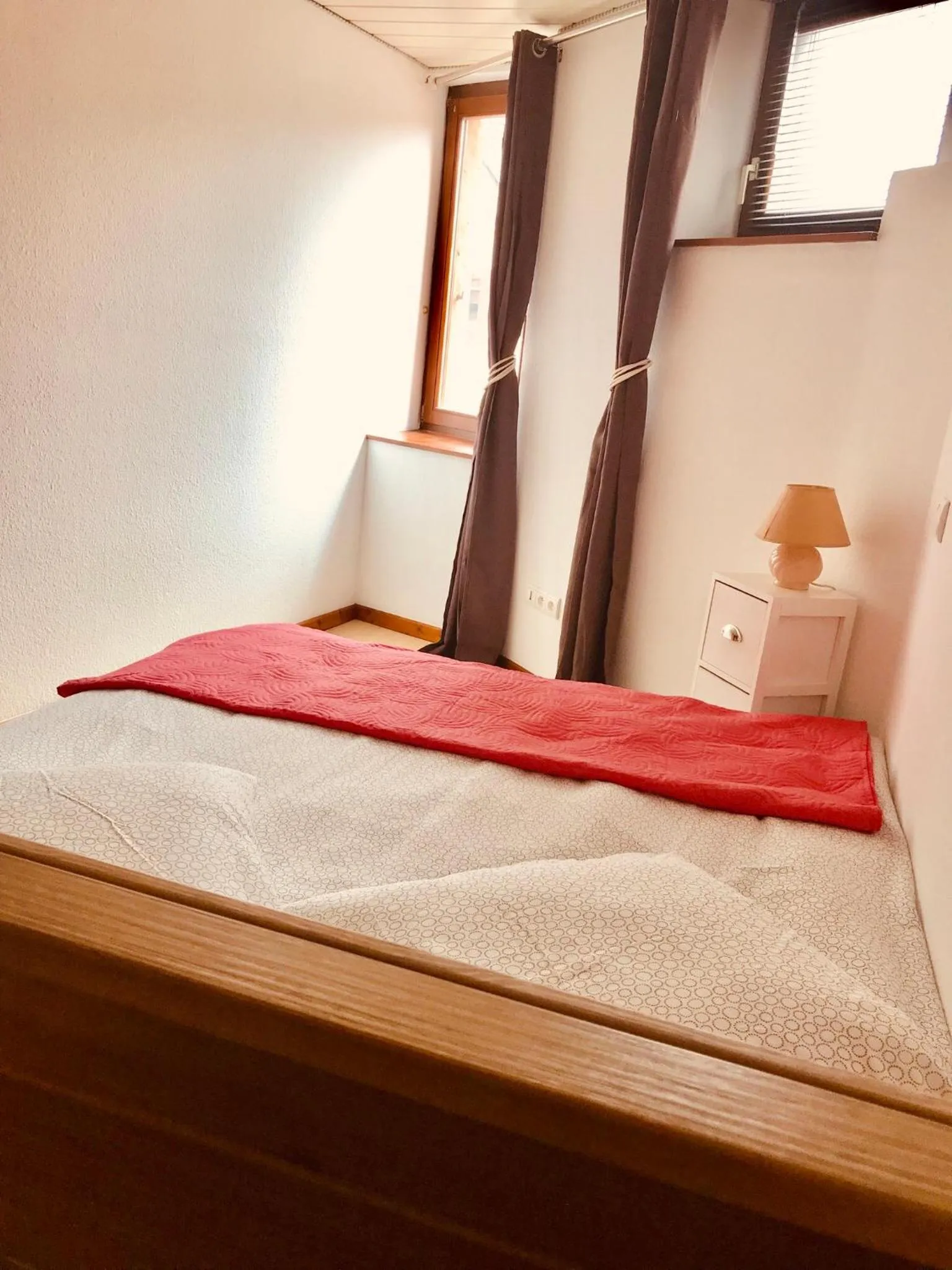 Bedroom, Bed in AUX DEUX CIGOGNES AMMERSCHWIHR