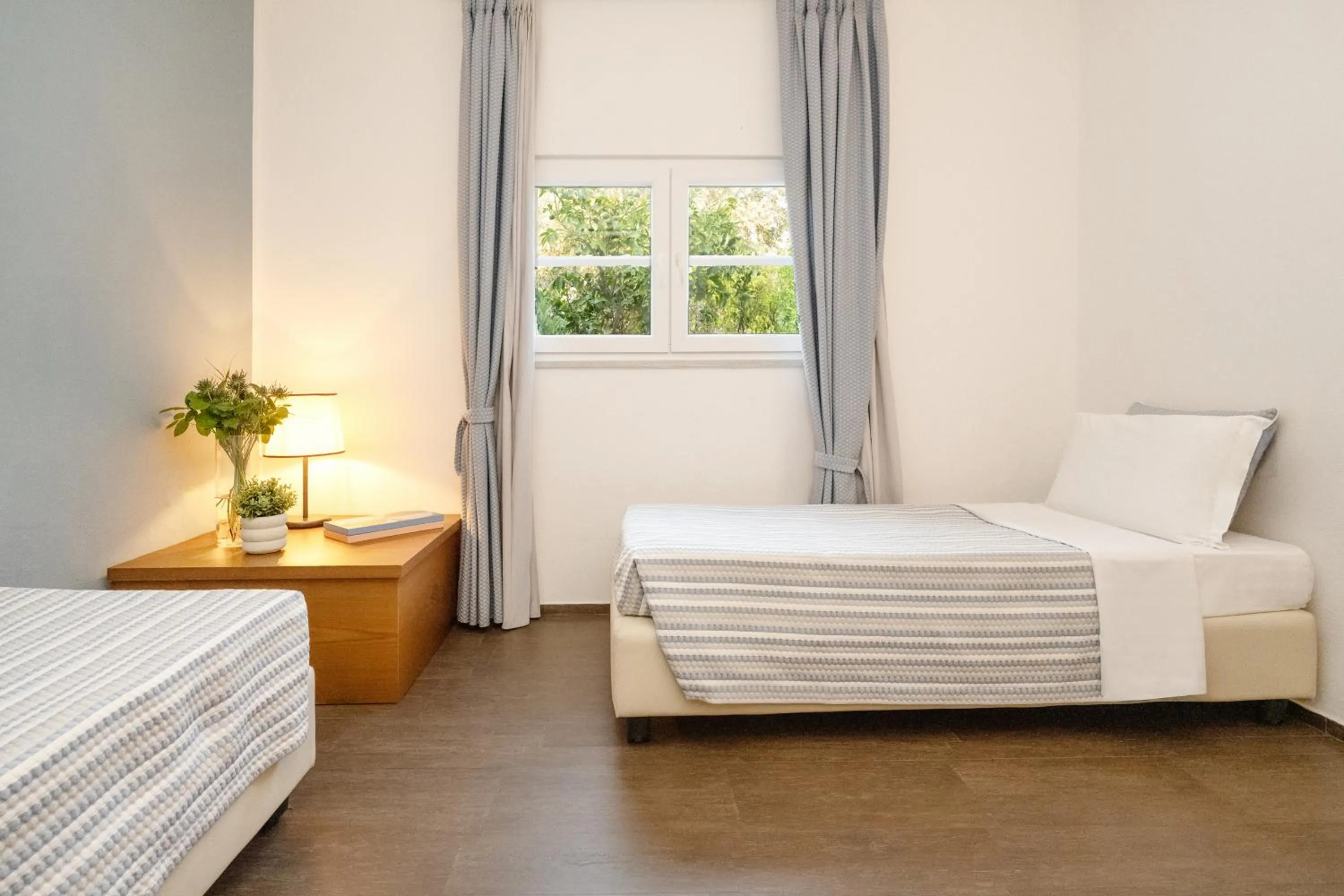 Bed in Hydra Beach Resort