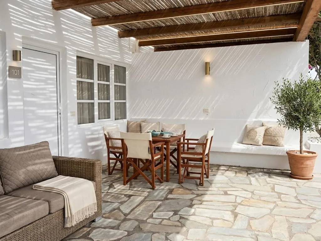 Balcony/Terrace in Hydra Beach Resort