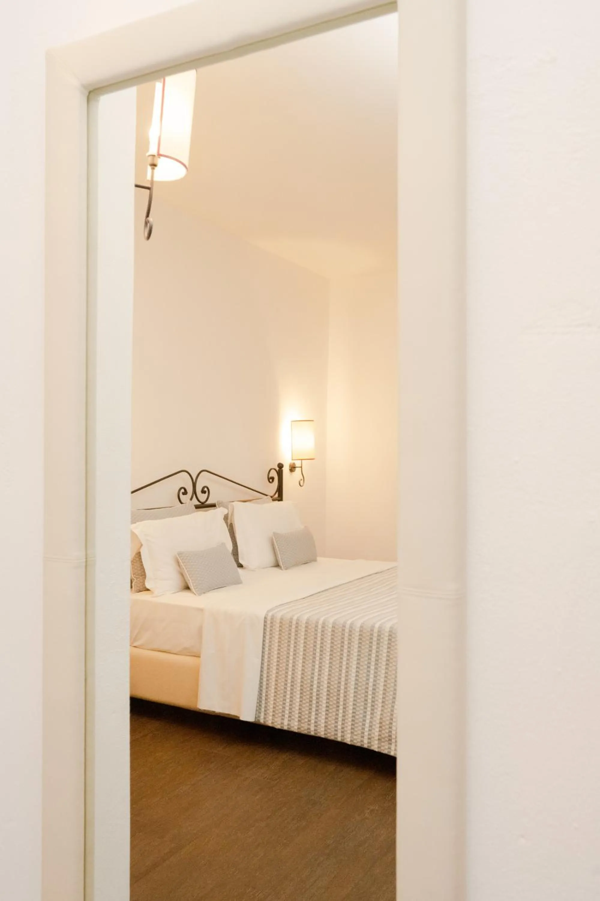 Bed in Hydra Beach Resort